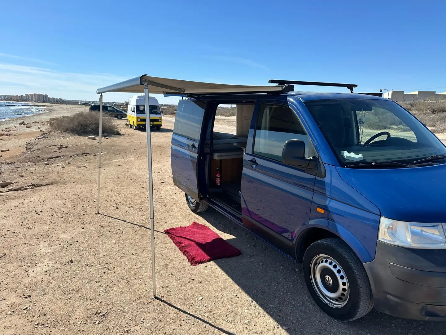 Volkswagen Transporter 1.9 tdi camper Blau - 1