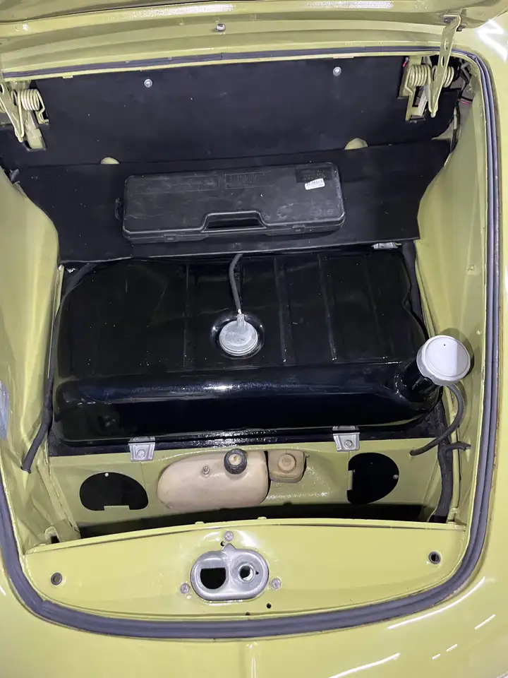 Volkswagen Karmann Ghia, foto 11