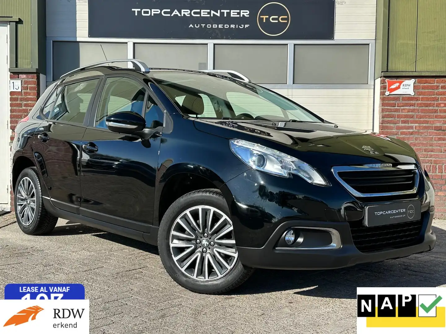 Peugeot 2008 1.2 PureTech Active/PANO/PARKS/NAVI/APK/NAP Schwarz - 1