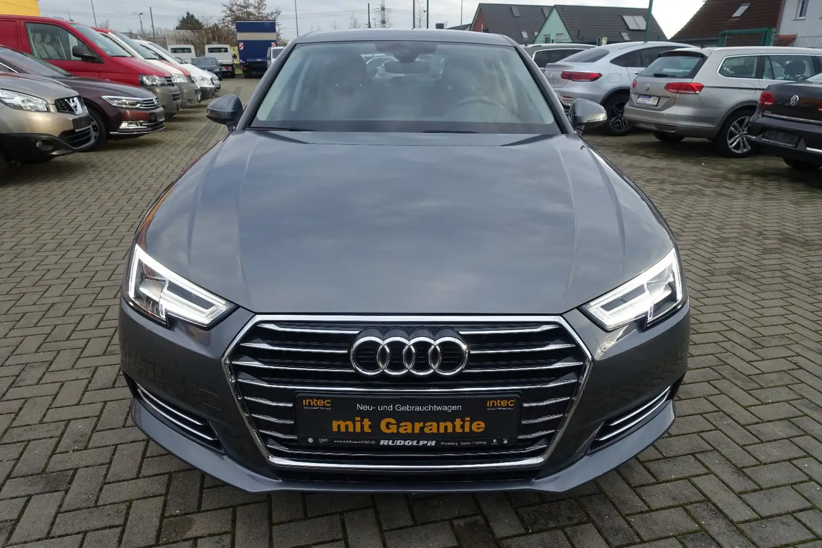 Audi A4 Lim. ultra*LED*Brems-Assist*Tempo*Standh*AZV* Grijs - 2