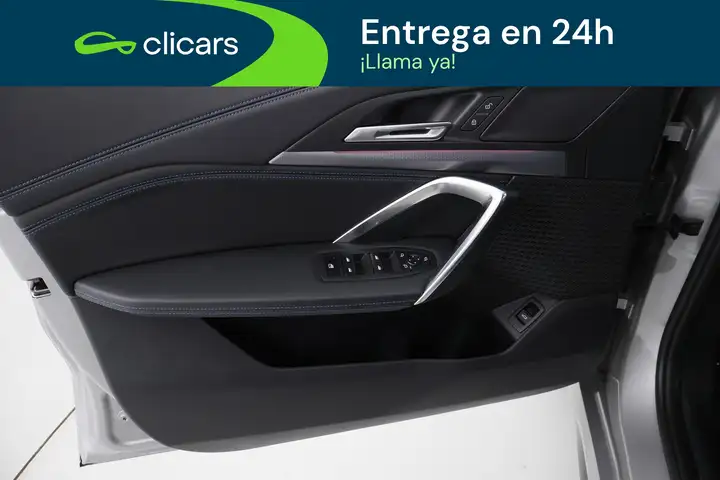 BMW X1 2024, foto 19
