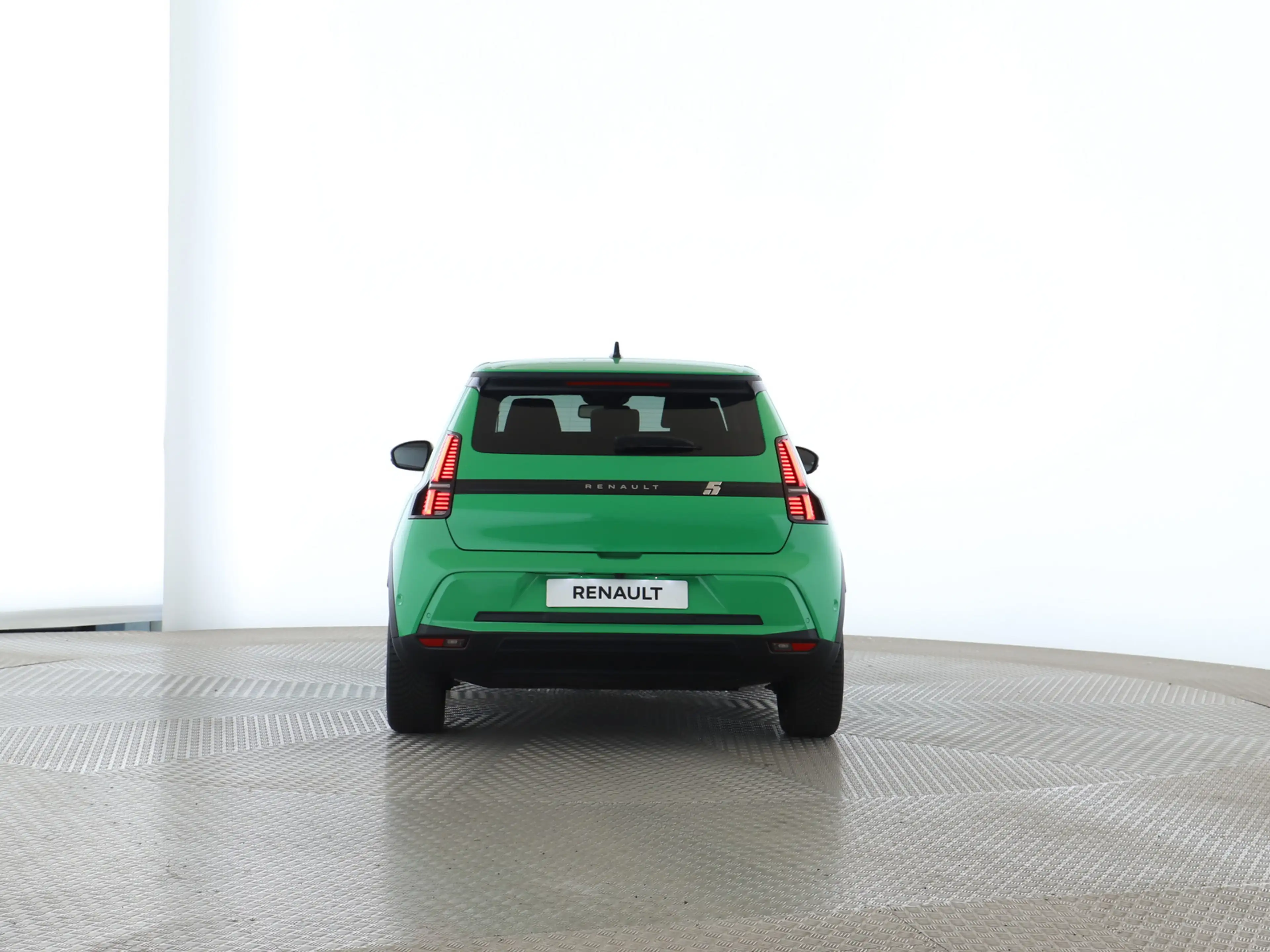 Renault R 5 E-Tech Techno 120 Urban Range — photo 14