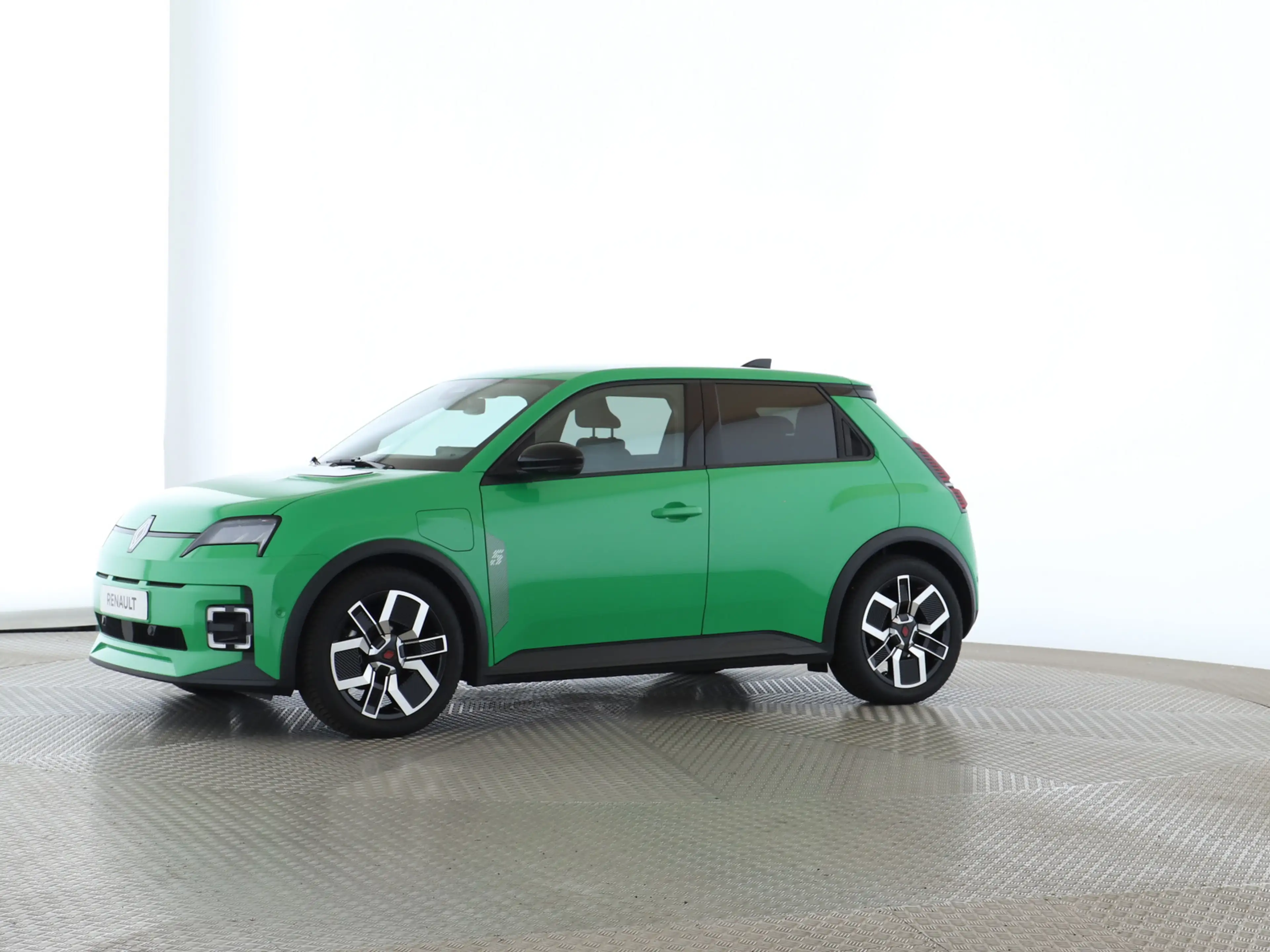 Renault R 5 E-Tech Techno 120 Urban Range — photo 5