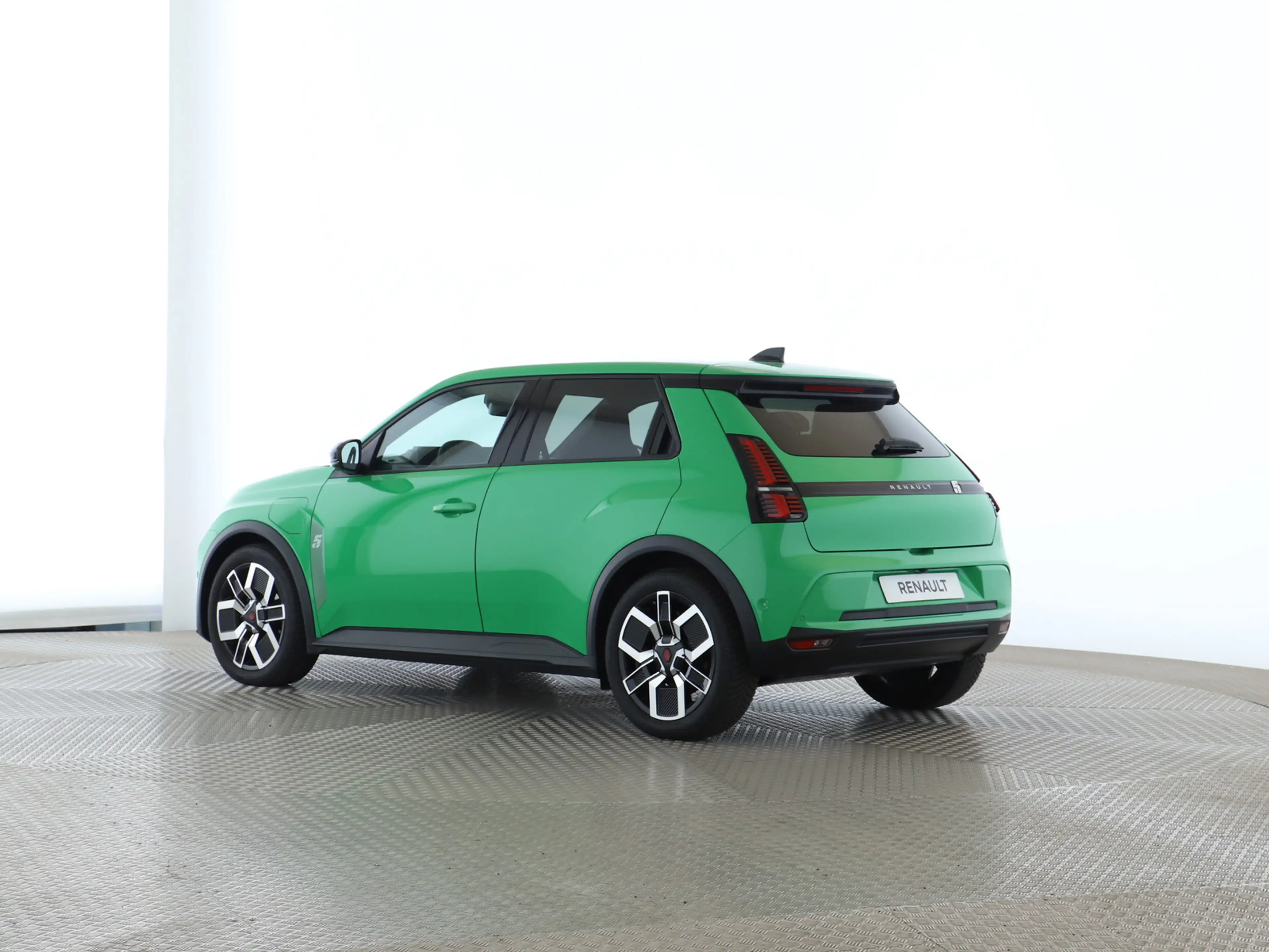 Renault R 5 E-Tech Techno 120 Urban Range — photo 11