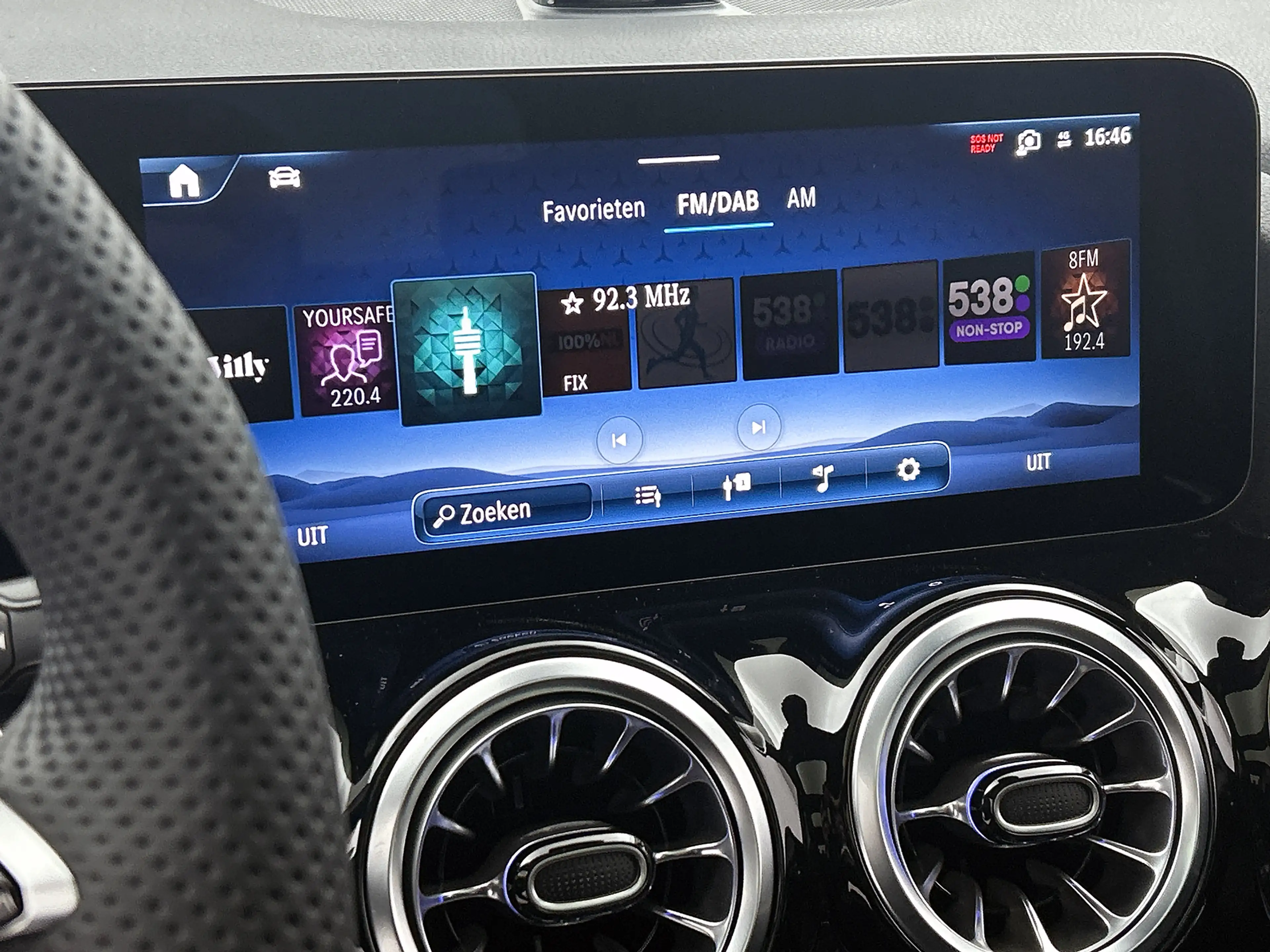 Mercedes-Benz GLA 250 e 140 Year Edition | Plus pakket | Nightpakket | P — photo 8