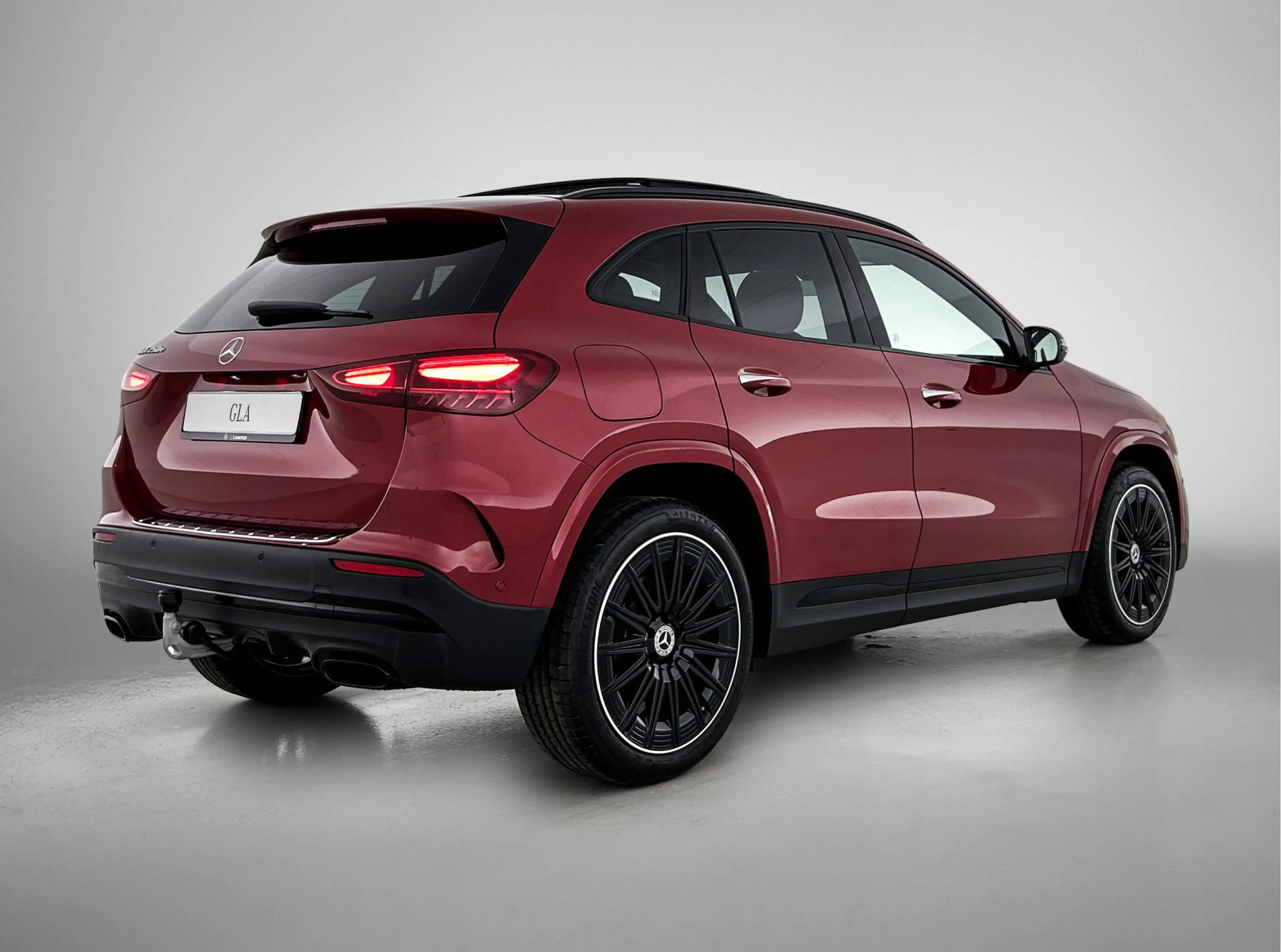 Mercedes-Benz GLA 250 e 140 Year Edition | Plus pakket | Nightpakket | P — photo 2