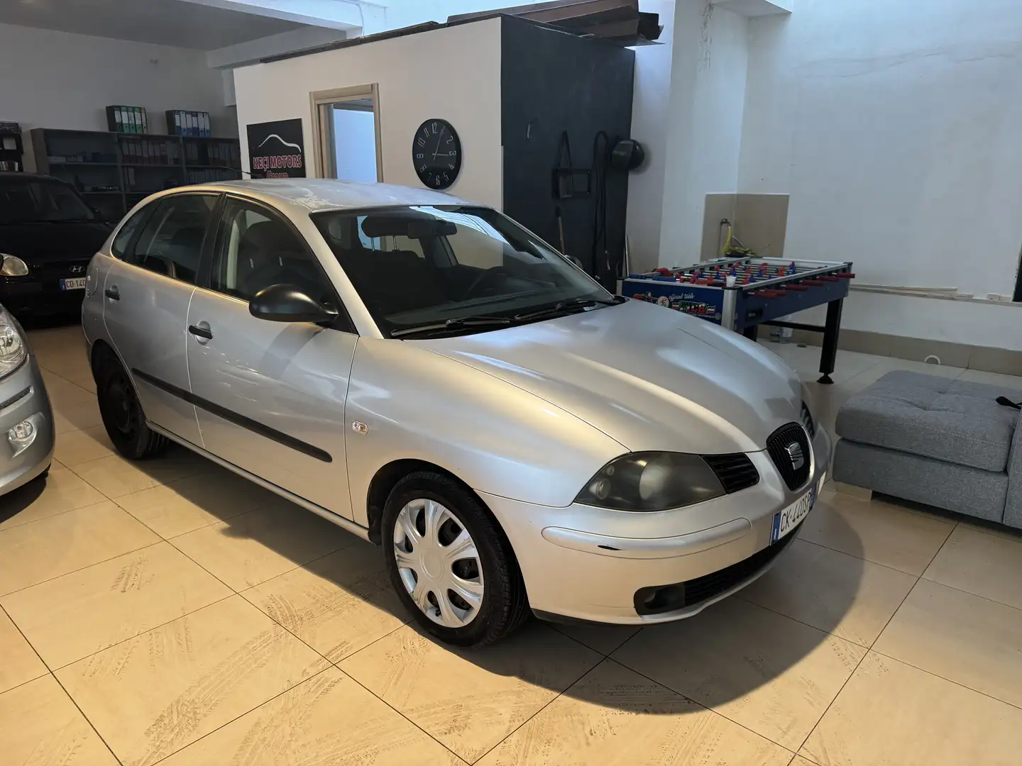 SEAT Ibiza 5p 1.4 16v Stylance (signo) c/clima - 1