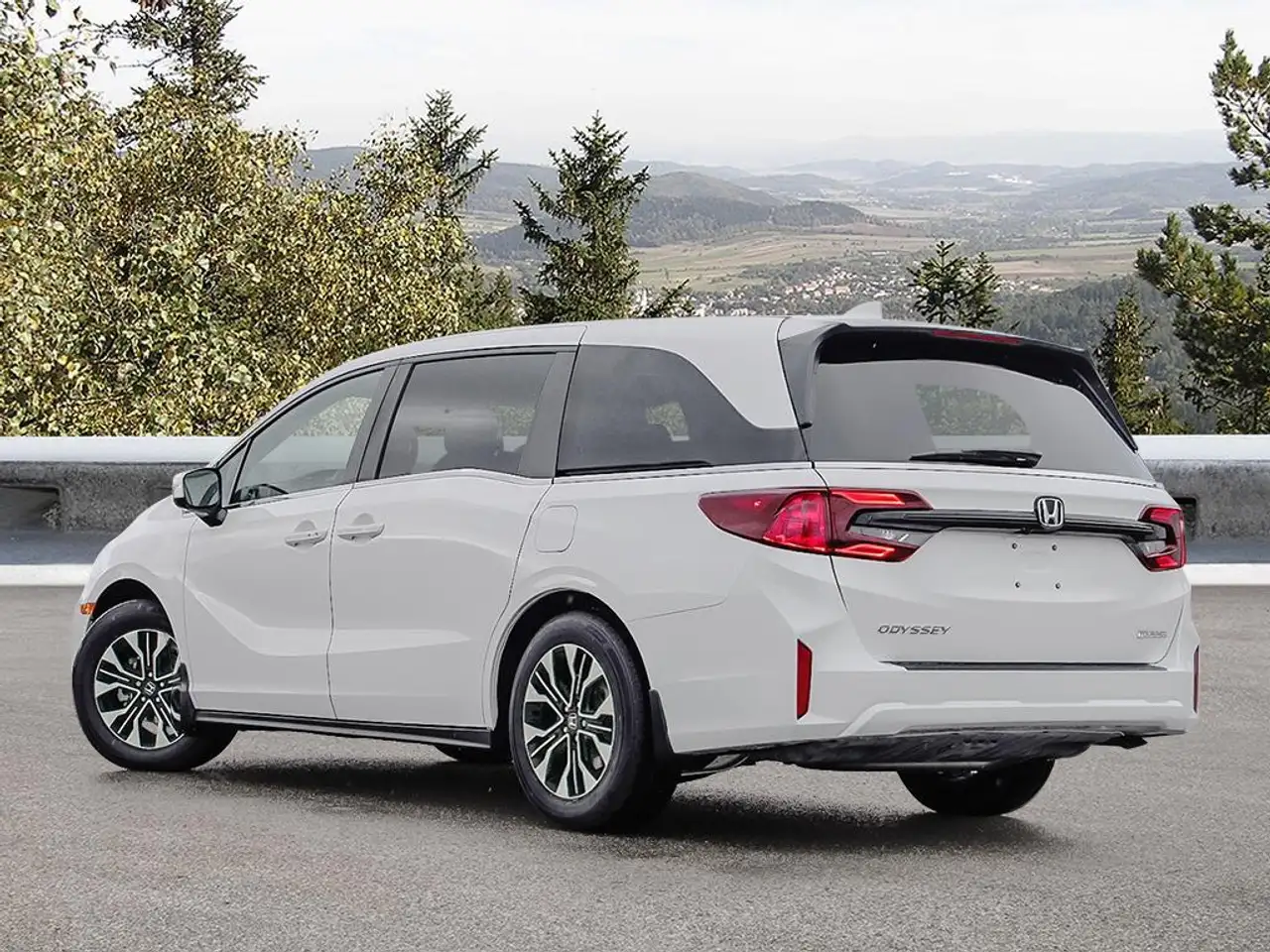 Honda Odyssey снимка Honda Odyssey