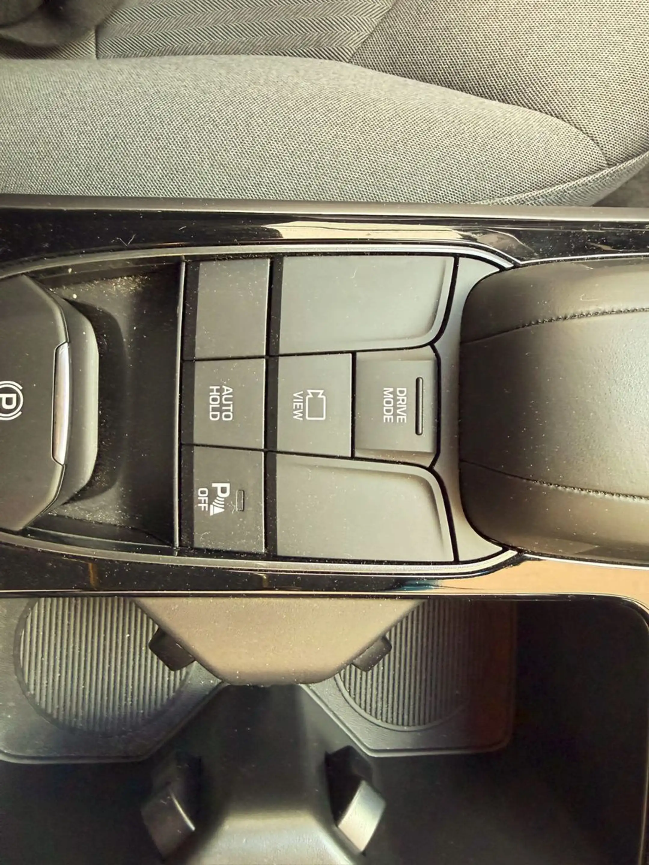 Hyundai IONIQ Trend Elektro aus 2. Besitz erst 19Tkm!!! — photo 18