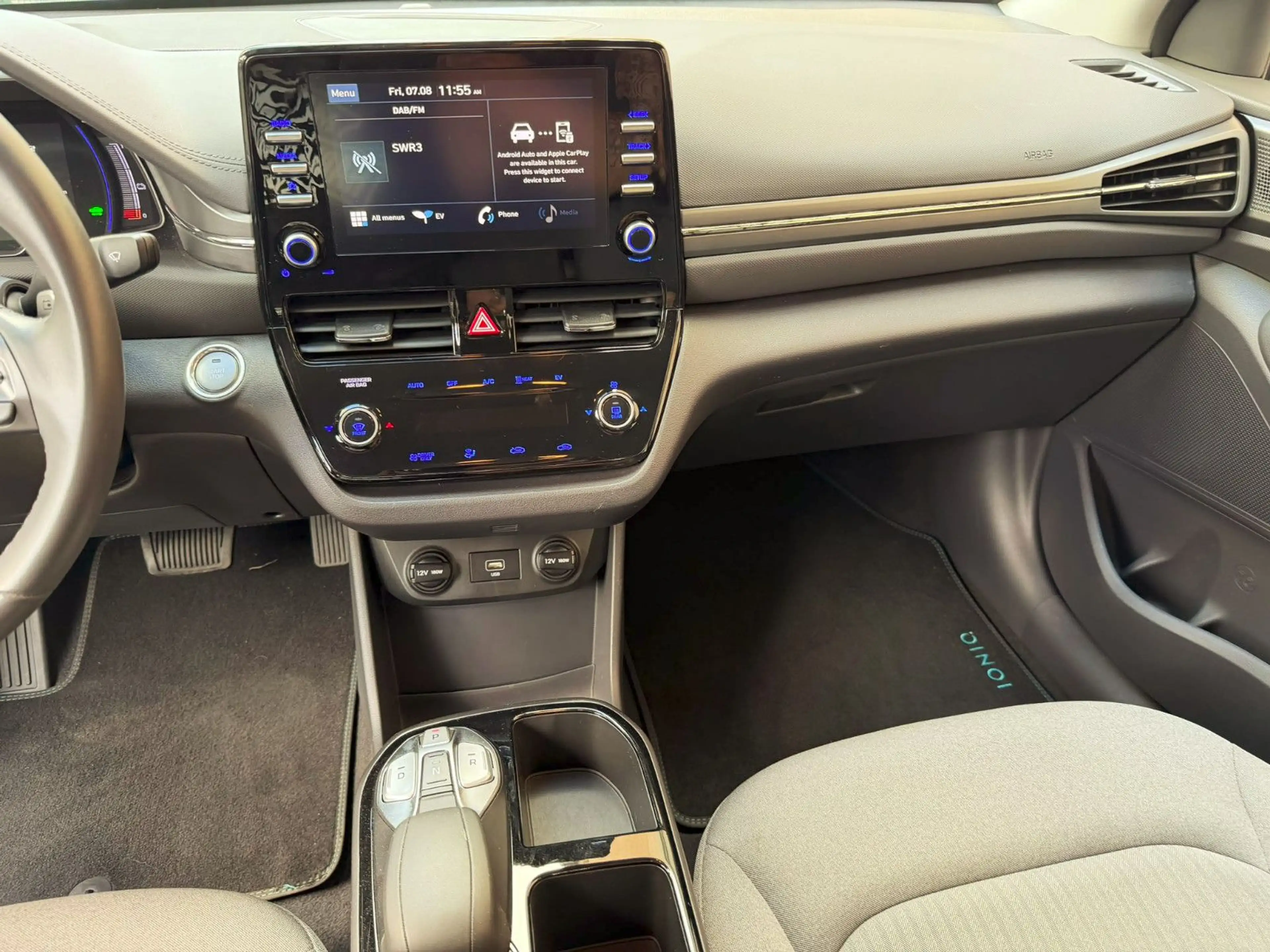 Hyundai IONIQ Trend Elektro aus 2. Besitz erst 19Tkm!!! — photo 17