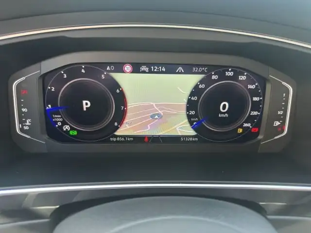 Volkswagen Tiguan view 10