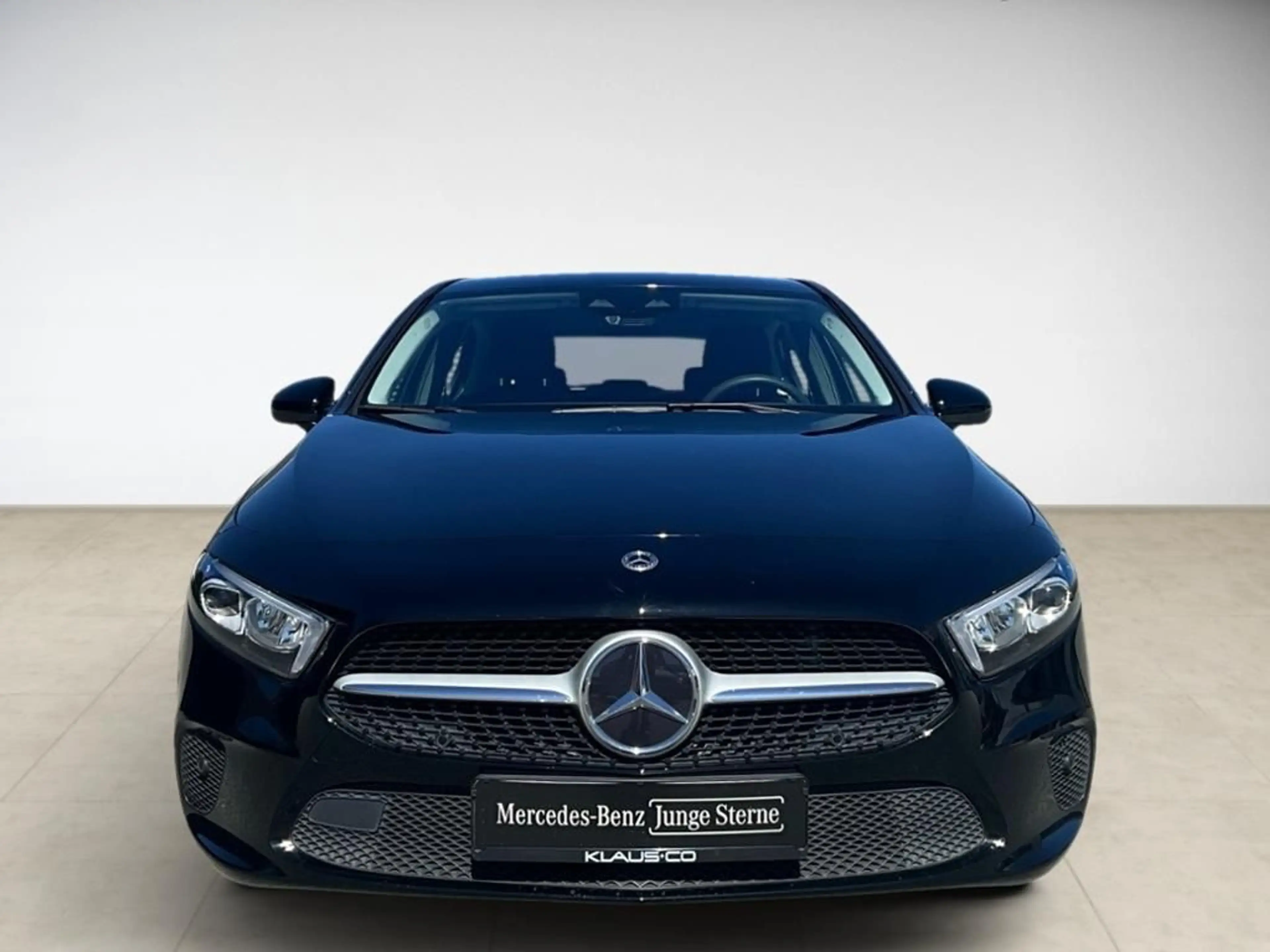 Mercedes-Benz A 200 d Style Kam. KlimaA LED LM Navi PDC SHZ — photo 2