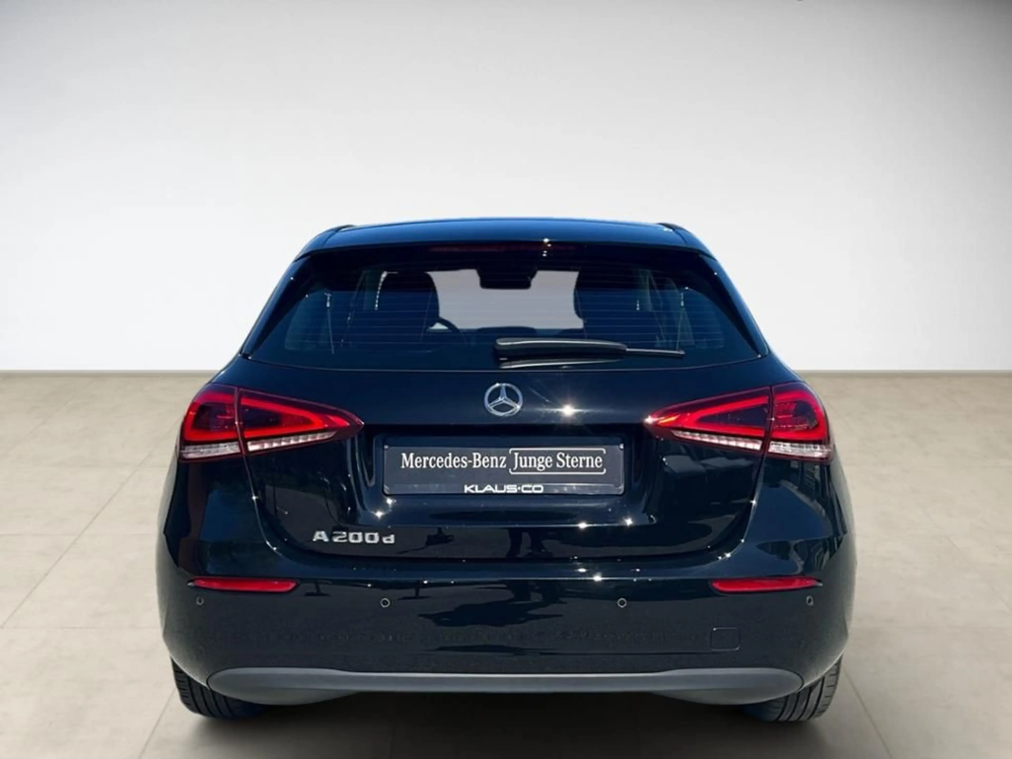 Mercedes-Benz A 200 d Style Kam. KlimaA LED LM Navi PDC SHZ — photo 5