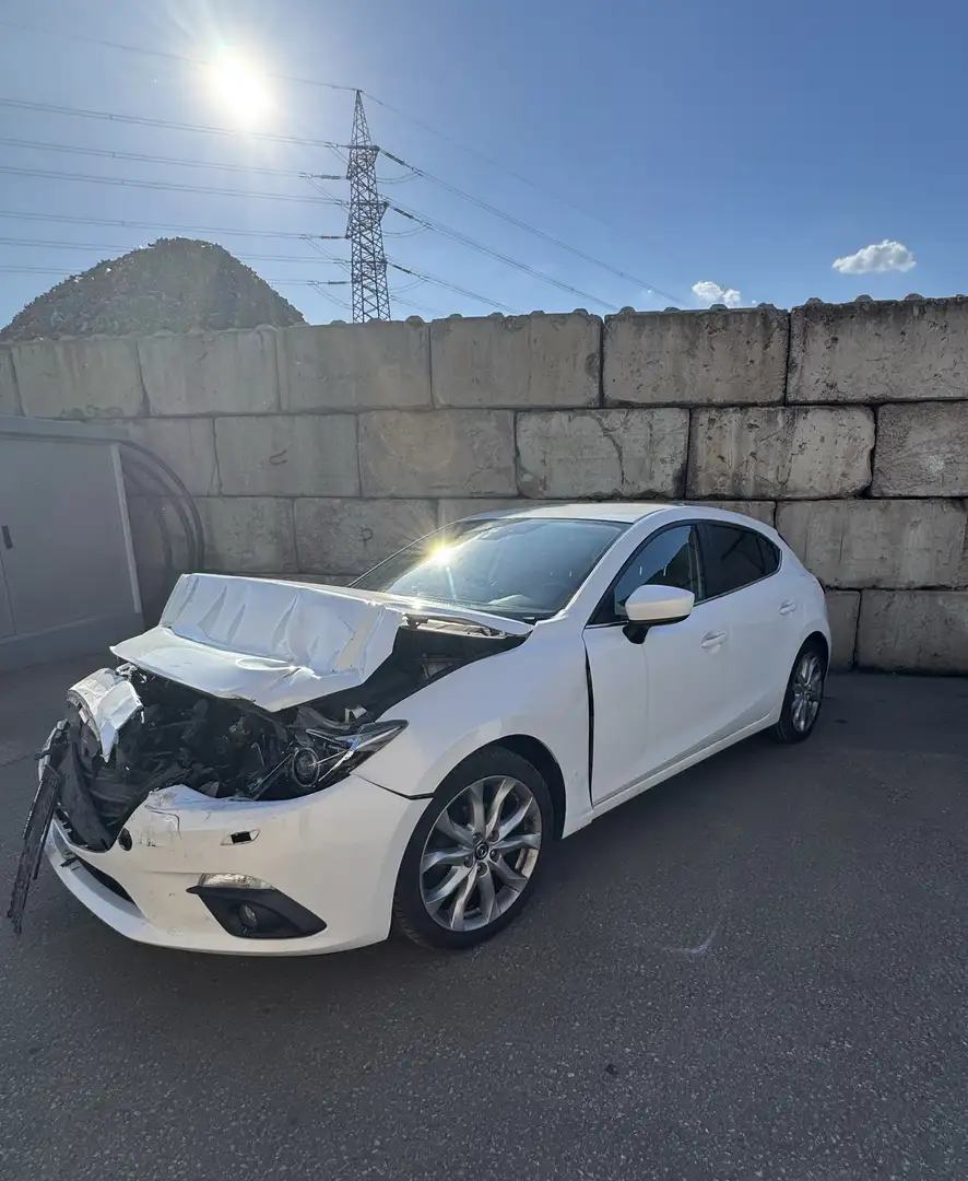 Mazda 3 SP G100 Attraction Weiß - 1