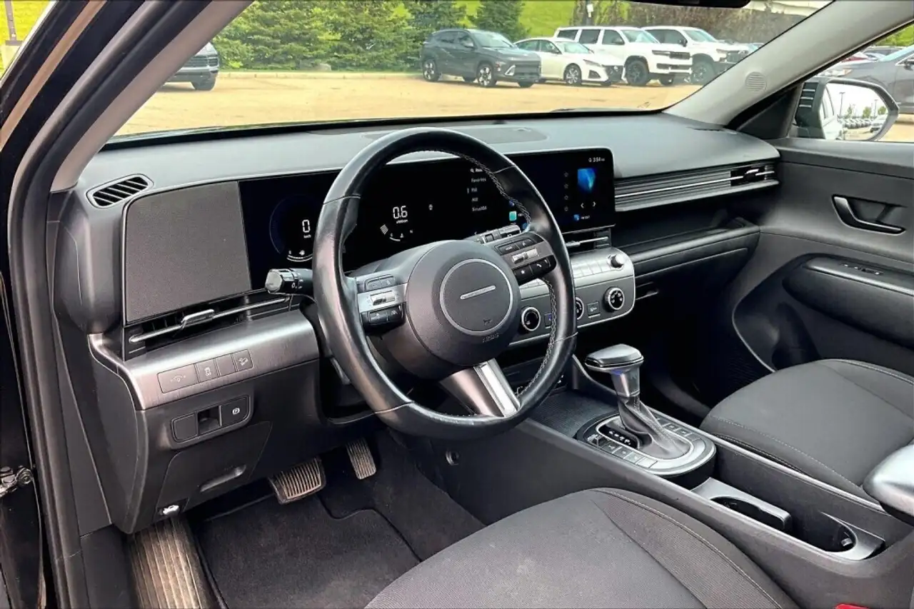 Hyundai KONA снимка Hyundai KONA