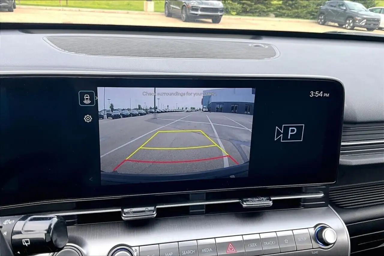 Hyundai KONA снимка Hyundai KONA
