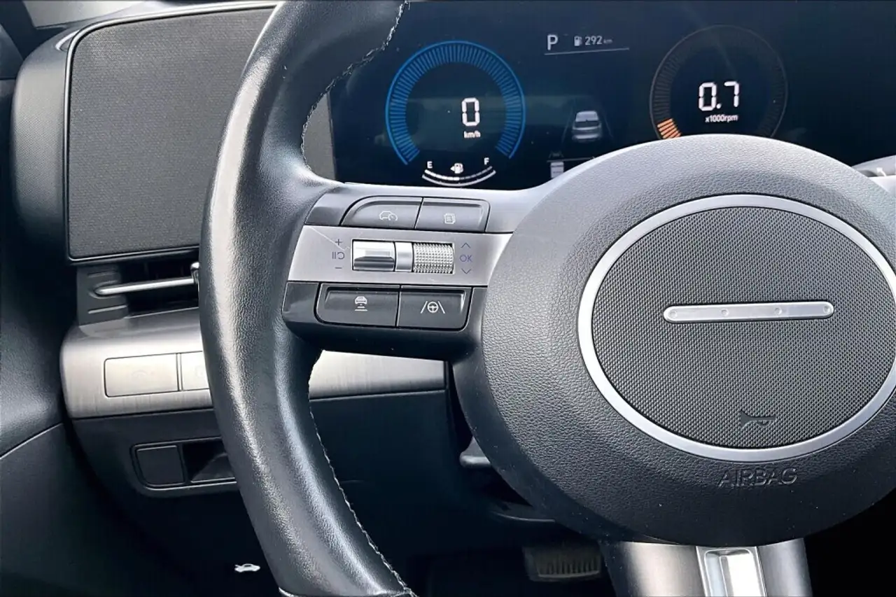 Hyundai KONA снимка Hyundai KONA
