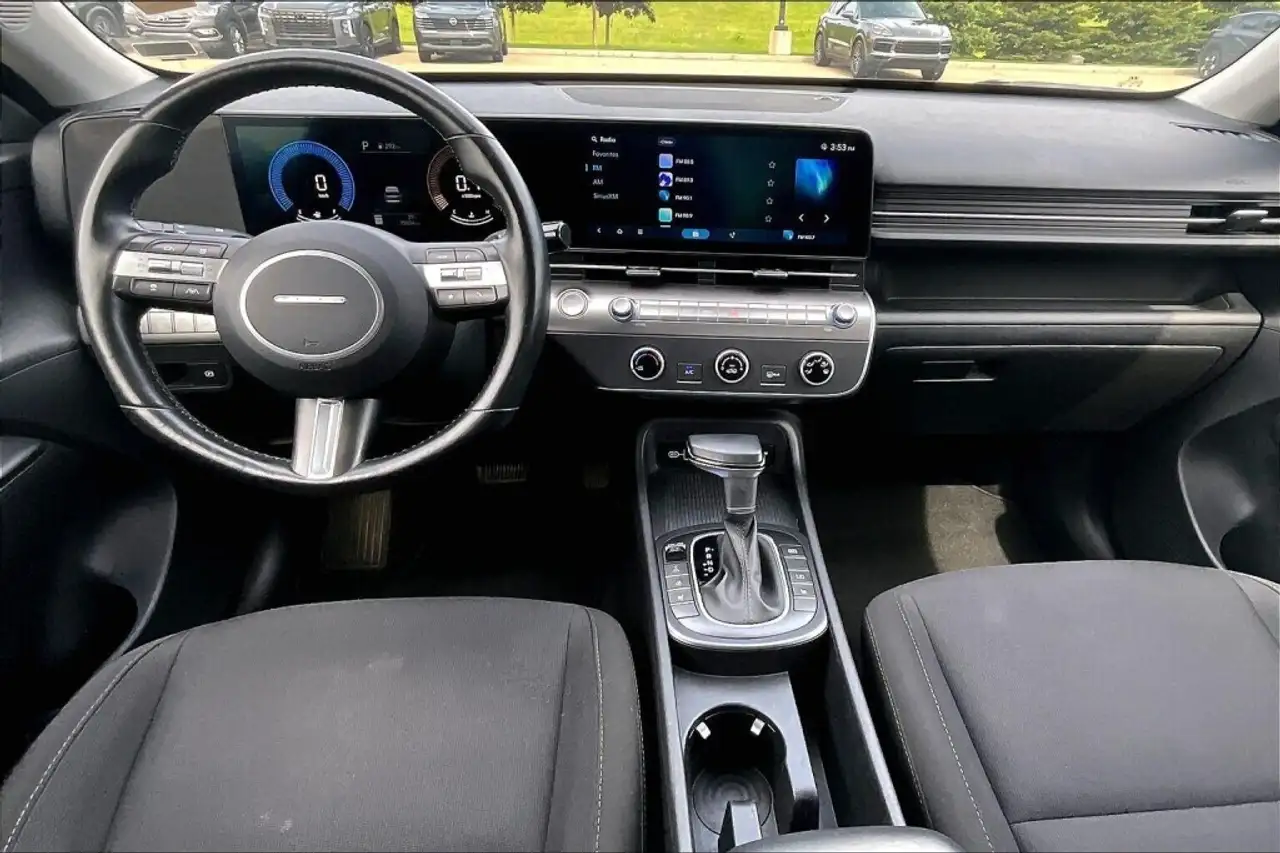Hyundai KONA снимка Hyundai KONA
