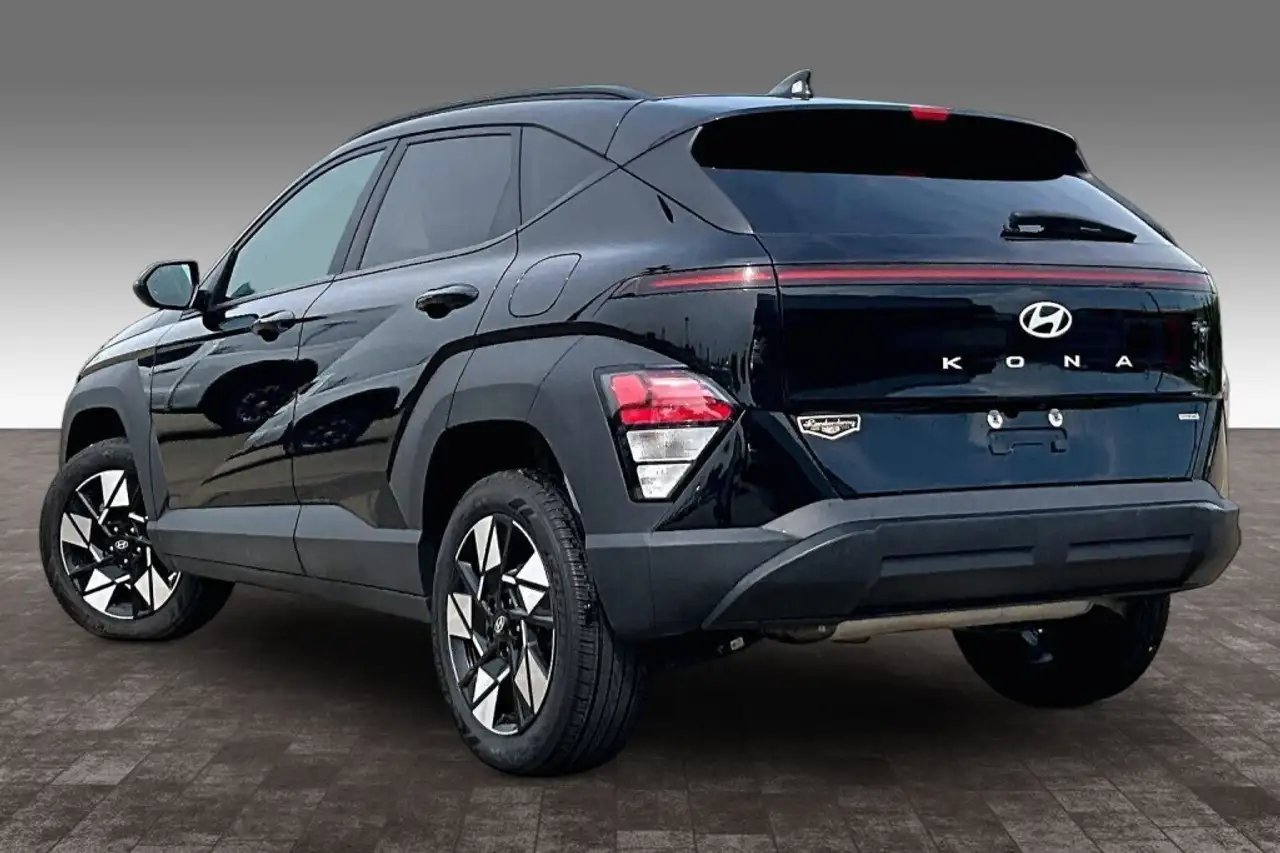 Hyundai KONA снимка Hyundai KONA