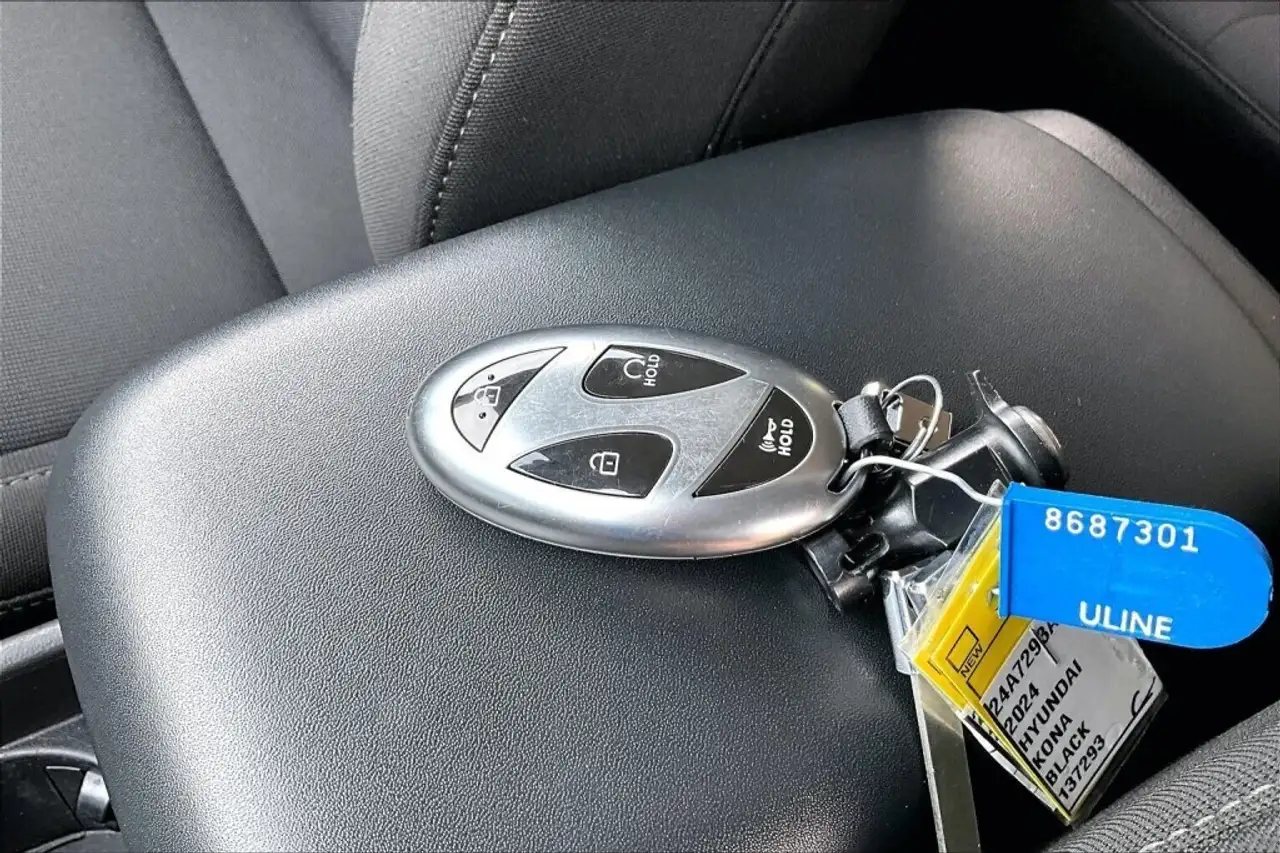 Hyundai KONA снимка Hyundai KONA