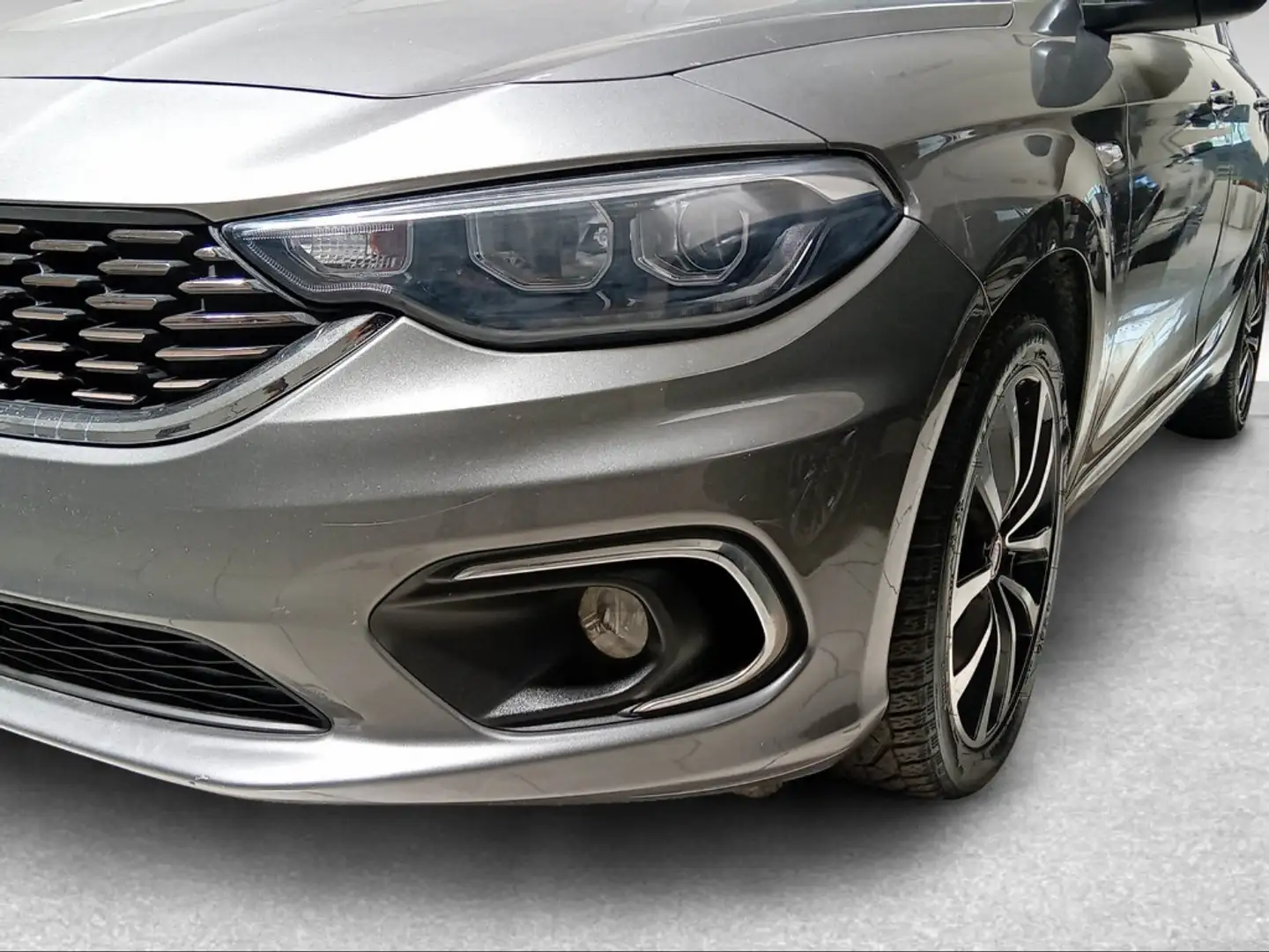 Fiat Tipo 5 Porte 1.6 Multijet Lounge Grigio - 2