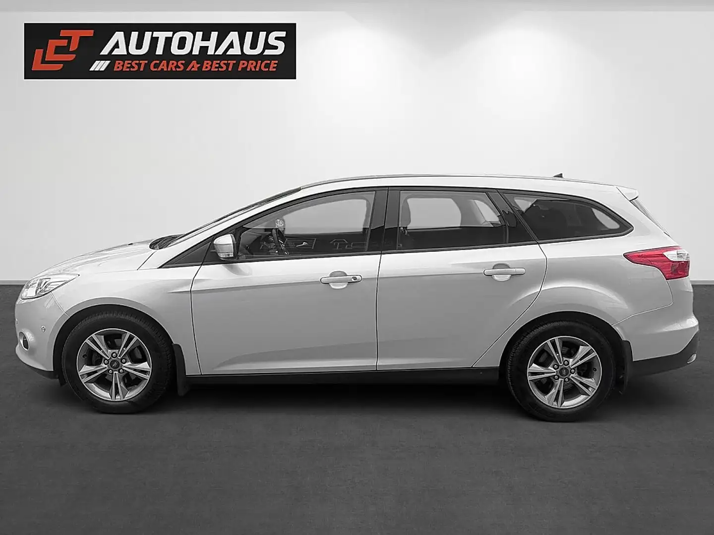 Ford Focus Traveller Easy 1,0 EcoBoost | PICKERL BIS 12/20... Grau - 2