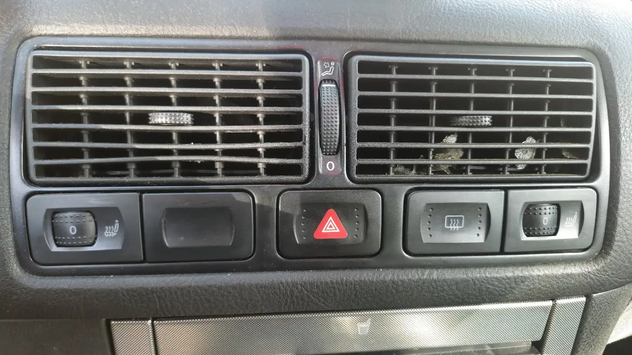 Volkswagen Golf 1.8-5V Turbo GTI, foto 7