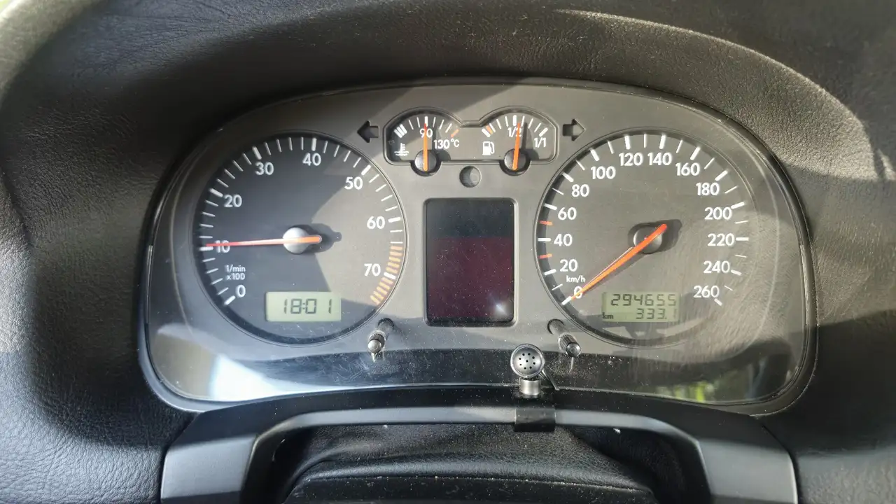 Volkswagen Golf 1.8-5V Turbo GTI, foto 10