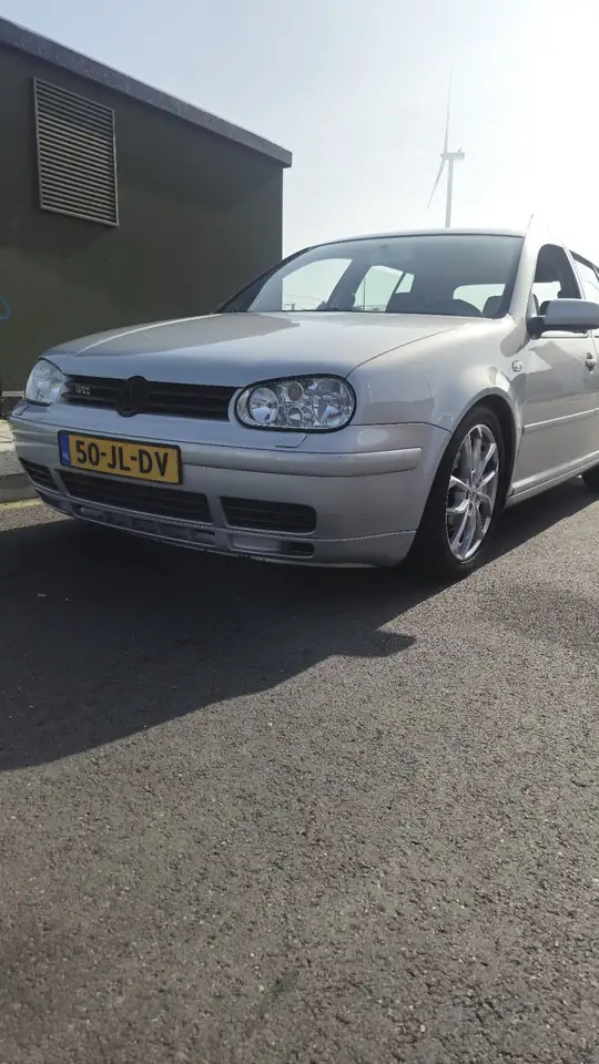 Volkswagen Golf 1.8-5V Turbo GTI, foto 3