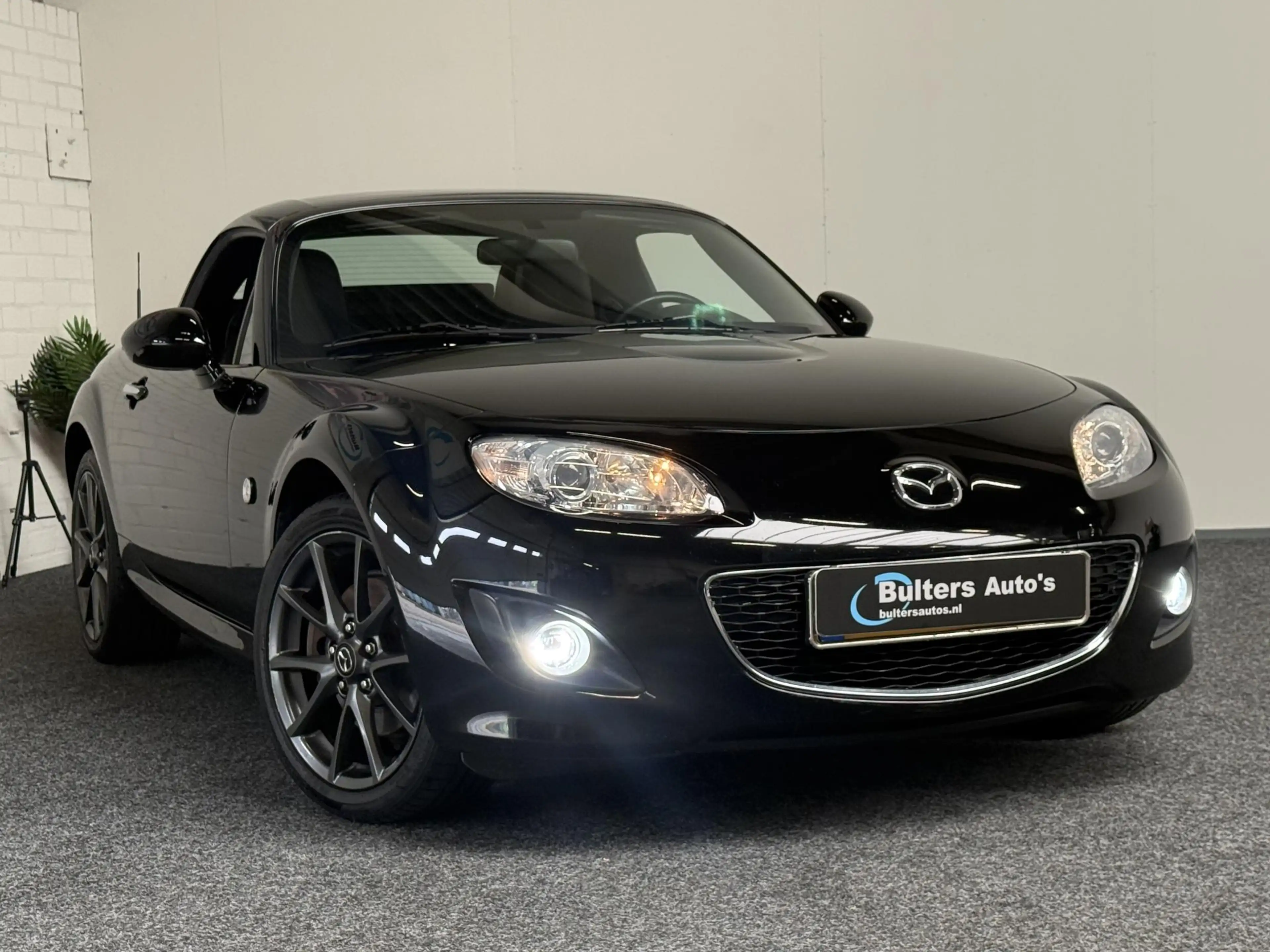 Mazda MX-5 Roadster Coupé 1.8 HANABI | HARDTOP | LEDER — photo 30