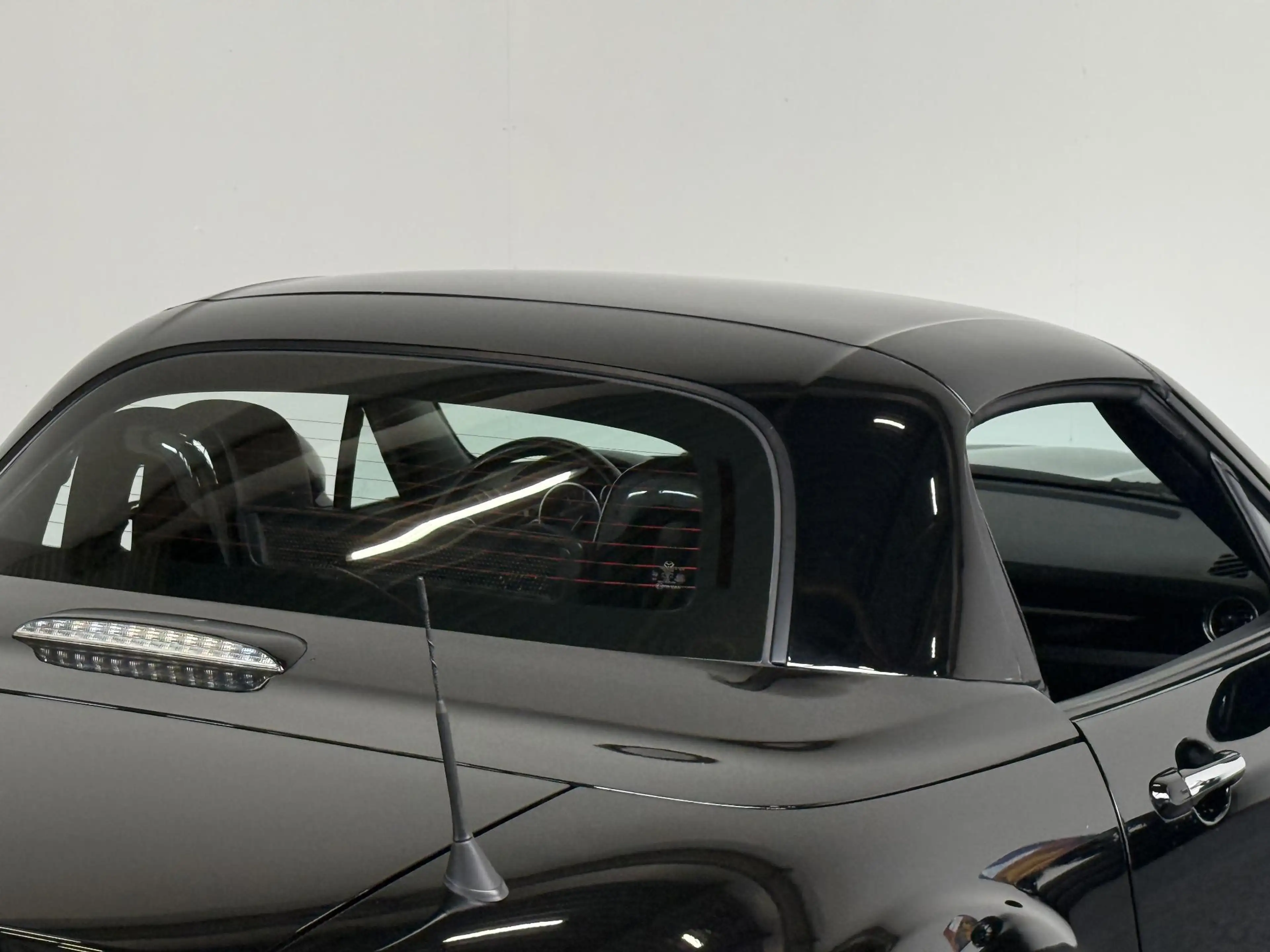 Mazda MX-5 Roadster Coupé 1.8 HANABI | HARDTOP | LEDER — photo 31