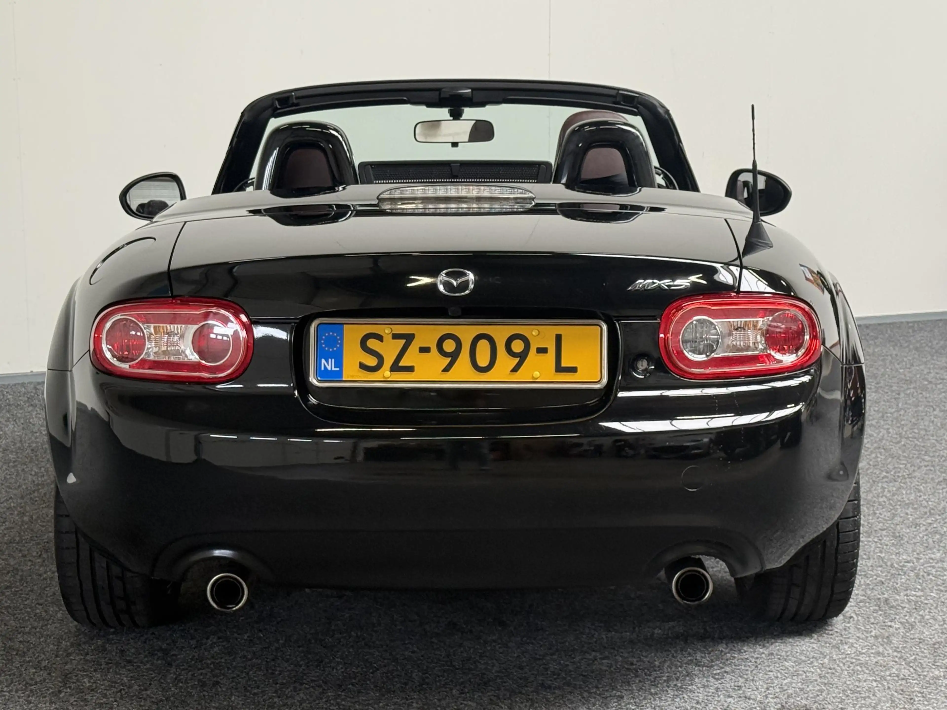 Mazda MX-5 Roadster Coupé 1.8 HANABI | HARDTOP | LEDER — photo 5