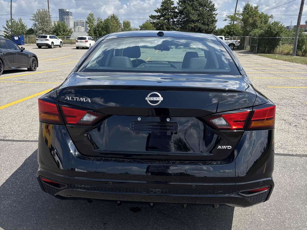 2024 Nissan Altima S — снимка 1