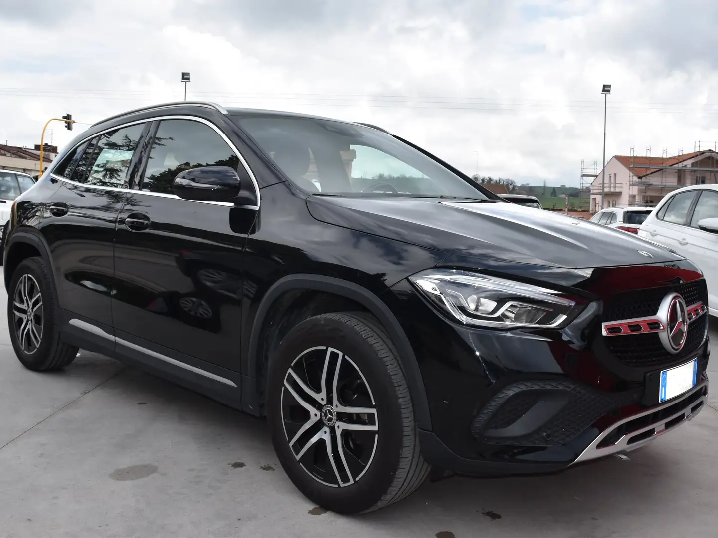 Mercedes-Benz GLA 180 GLA 180 d Premium auto - 1