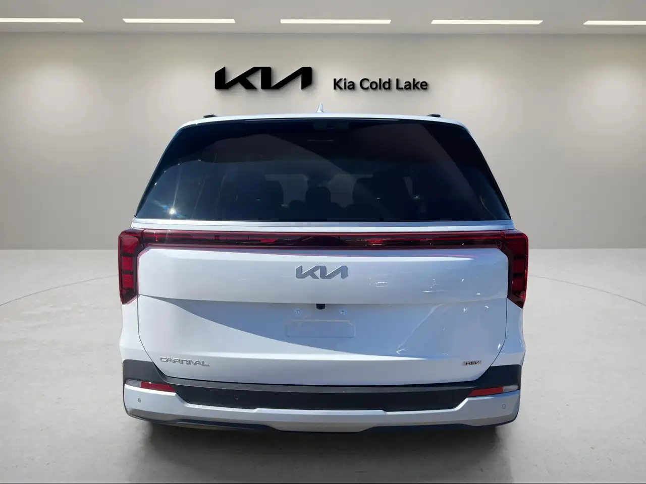 Kia Carnival снимка Kia Carnival