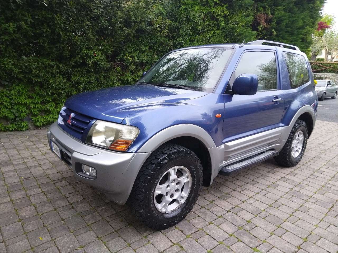 Mitsubishi Pajero 2.5 tdi GLX - UNIPROPRIETARIO - APPENA TAGLIANDATA