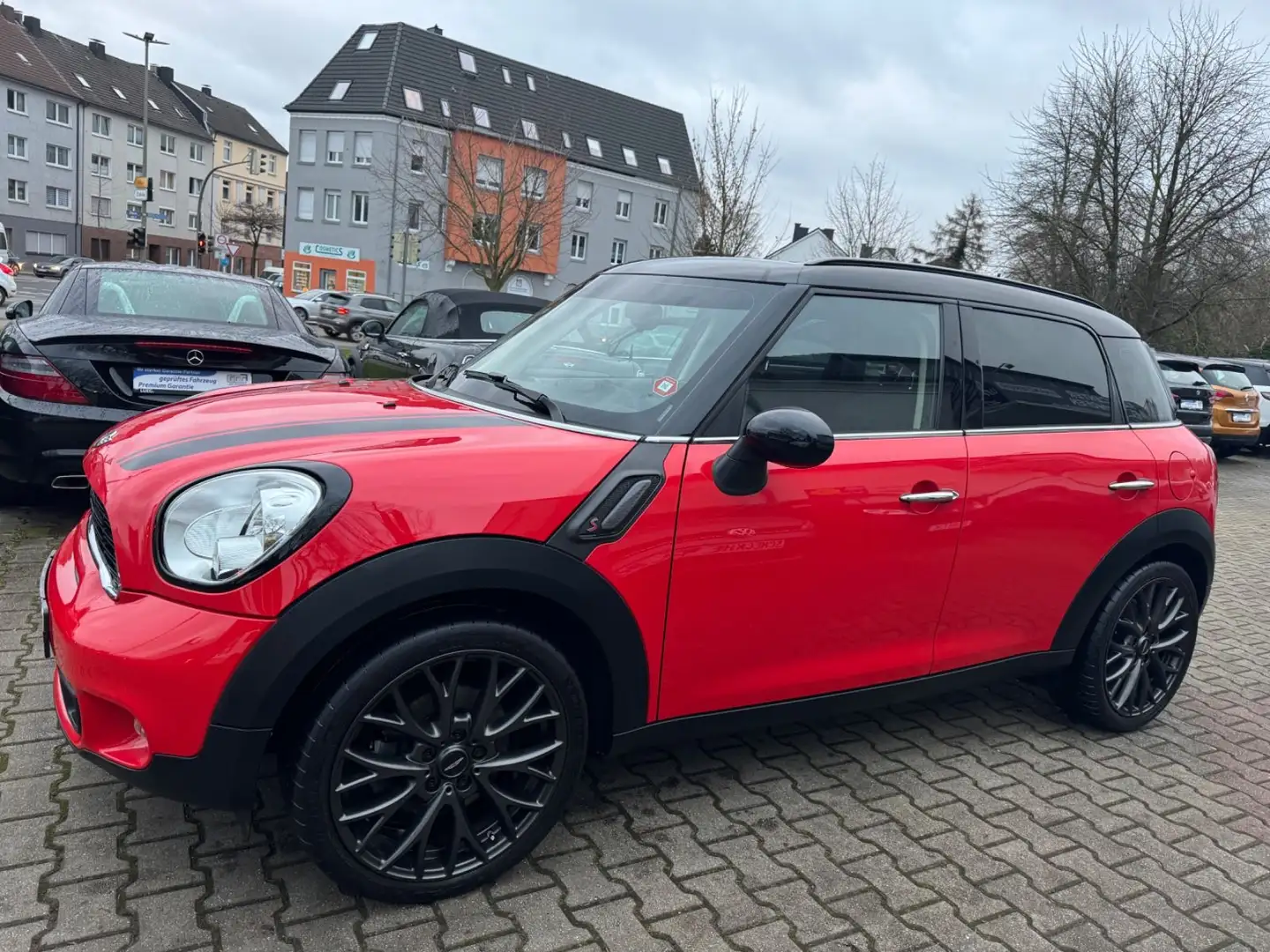 MINI Cooper S Countryman /Bmw Scheckheft/Panorama/ Rouge - 2