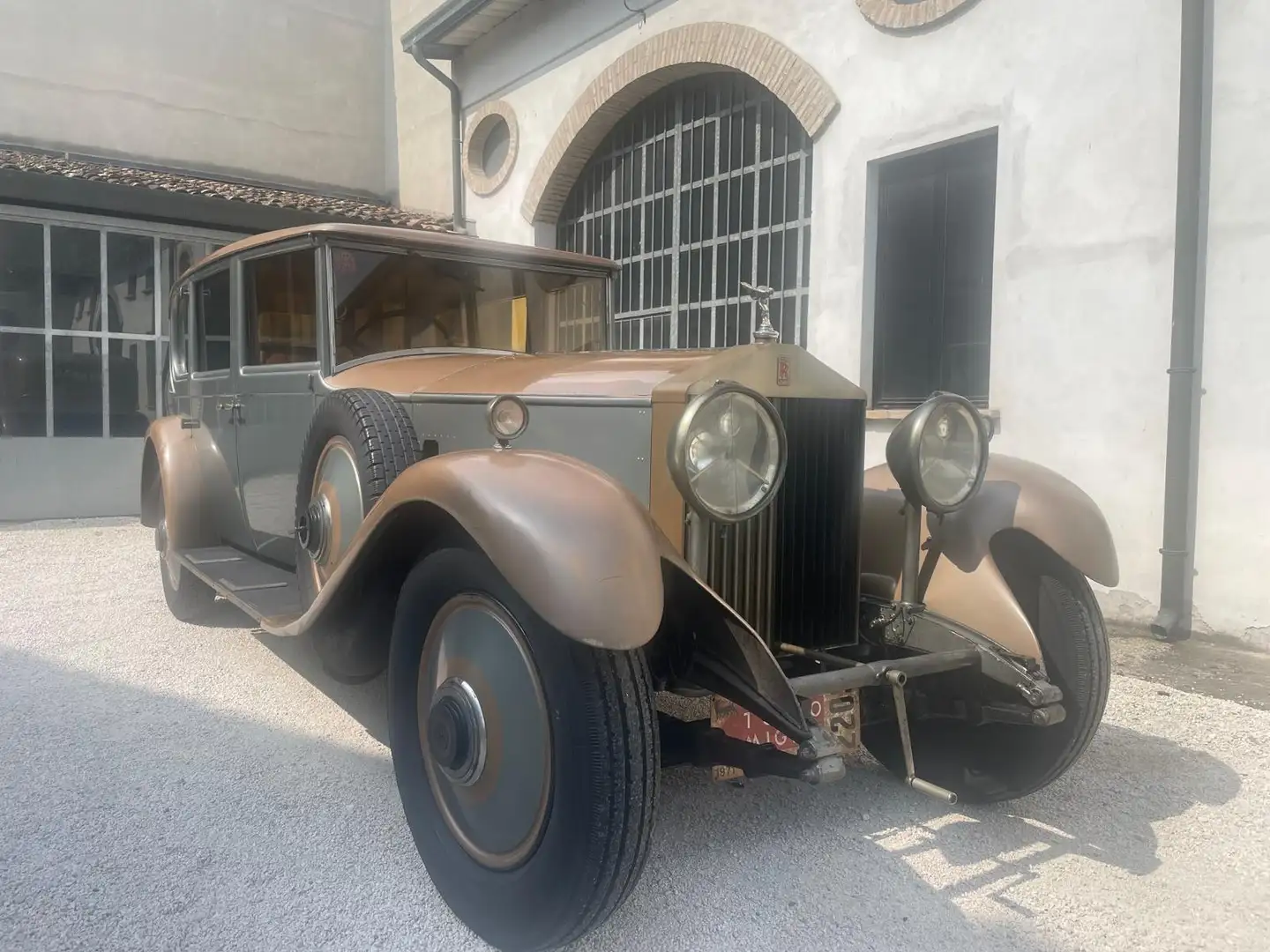 Rolls-Royce Phantom Park Ward - 1