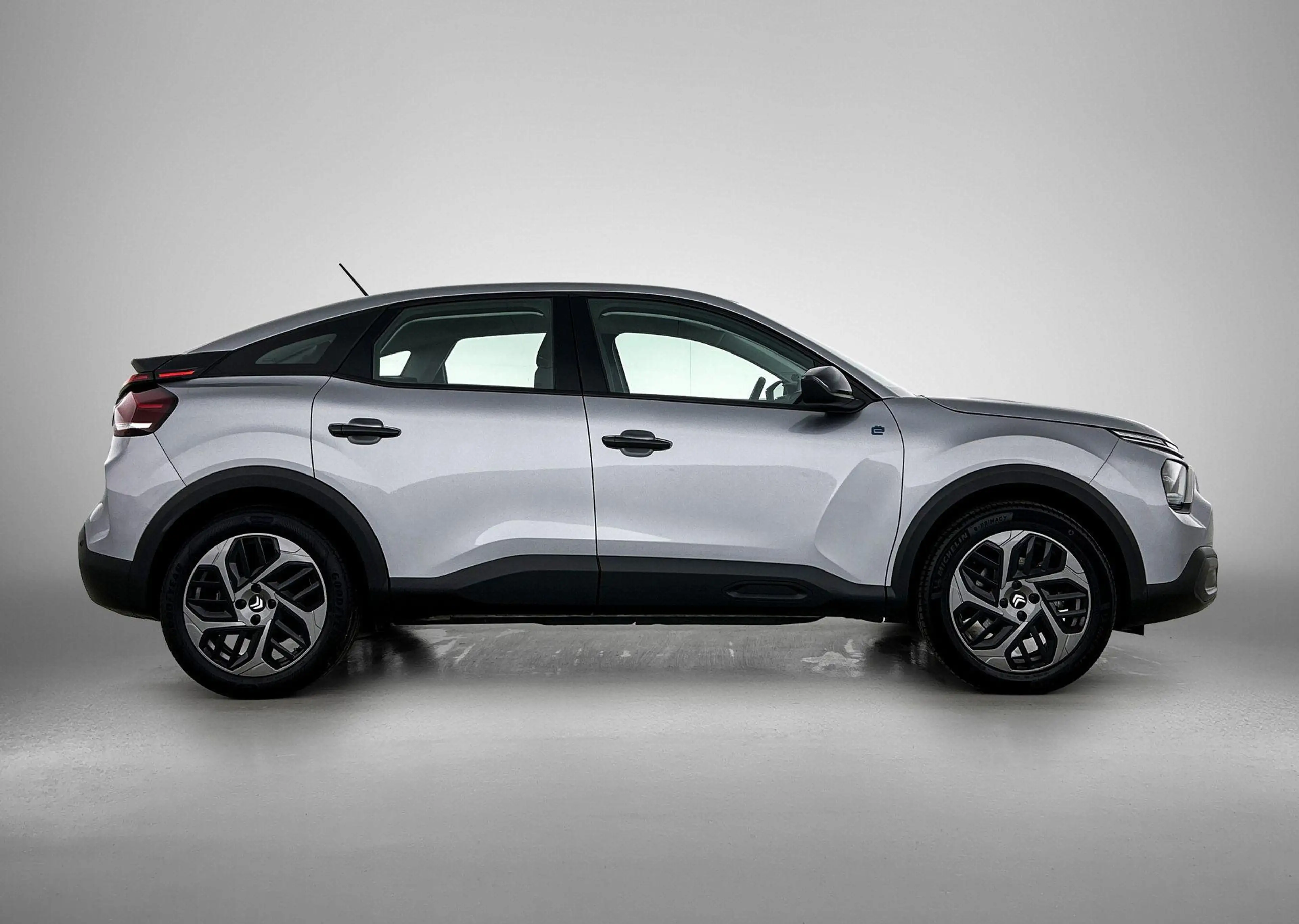 Citroen E-C4 Electric 136pk You 50 kWh Automaat | Apple Carplay/Android — photo 9