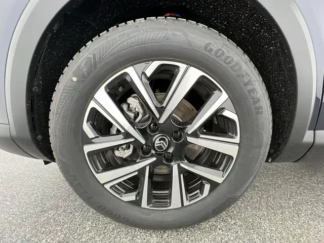Citroen C4 view 10
