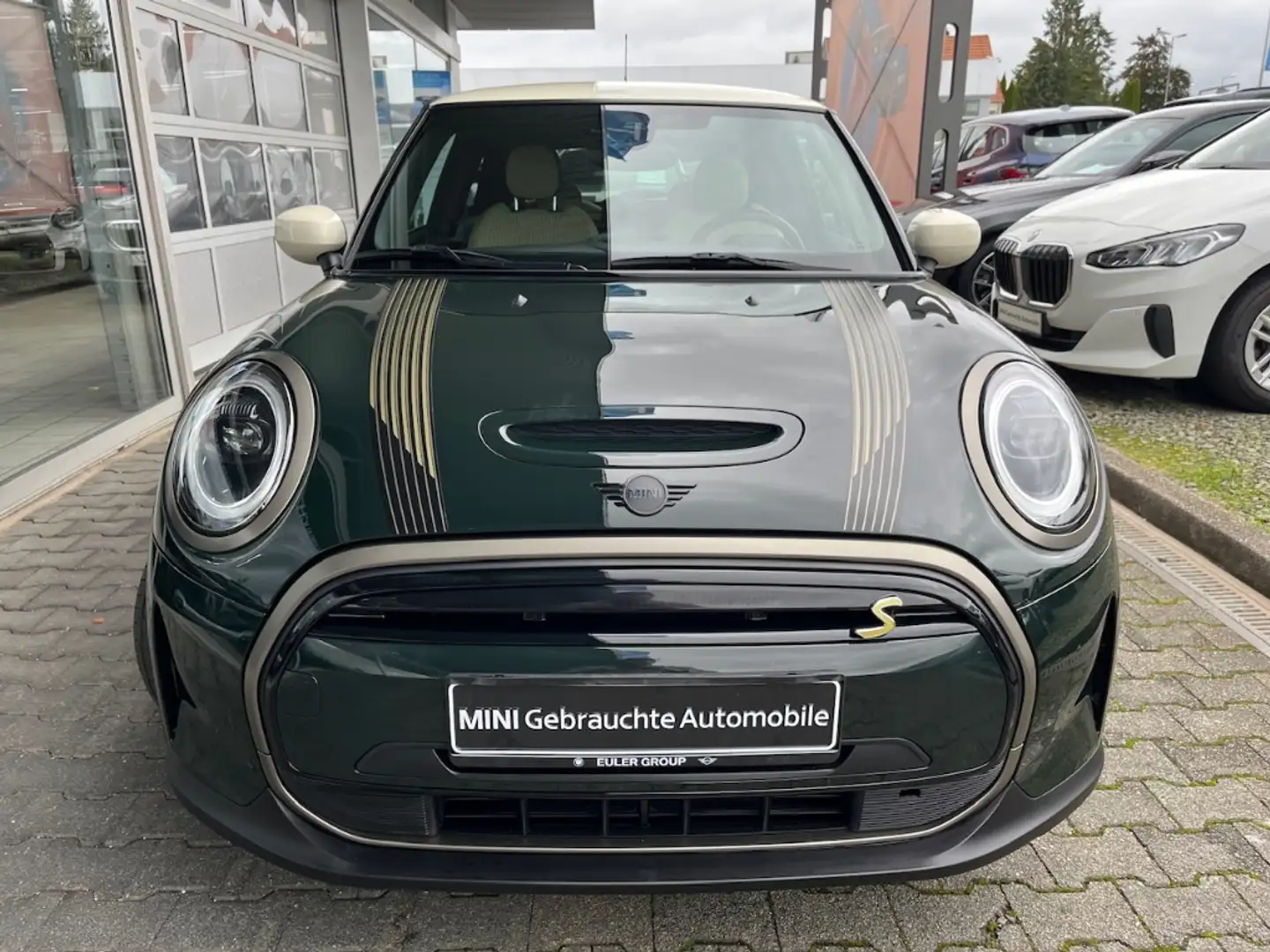 MINI Cooper SE 3-Türer A Navi DA LED PDC SHZ 2-Z-Klimaautom DAB Grün - 2