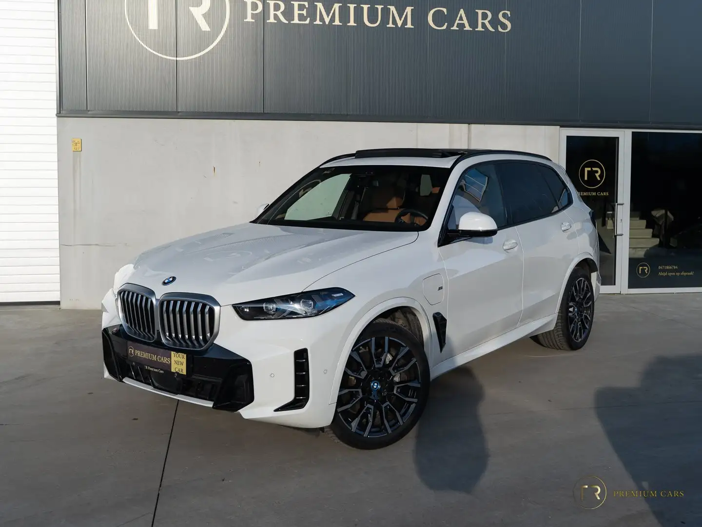 BMW X5 xDrive50e l Pano l Towhook l Ventilate l HUD l H/K Weiß - 2