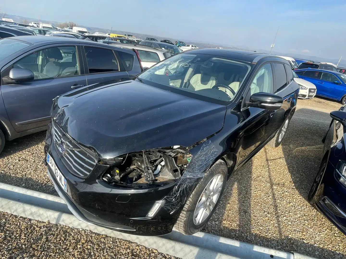 Volvo XC60 2.4 D4 181 AWD Summum / DQ133 Noir - 2