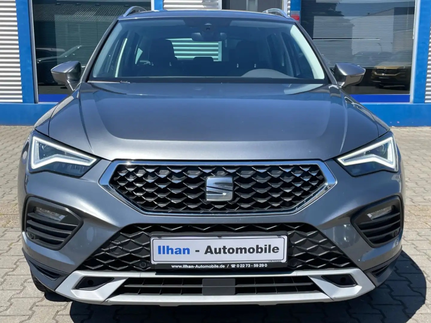 SEAT Ateca Xperience*NAV*RCAM*PDC*ACC*SPUR*BEATS*AHK* Gris - 2