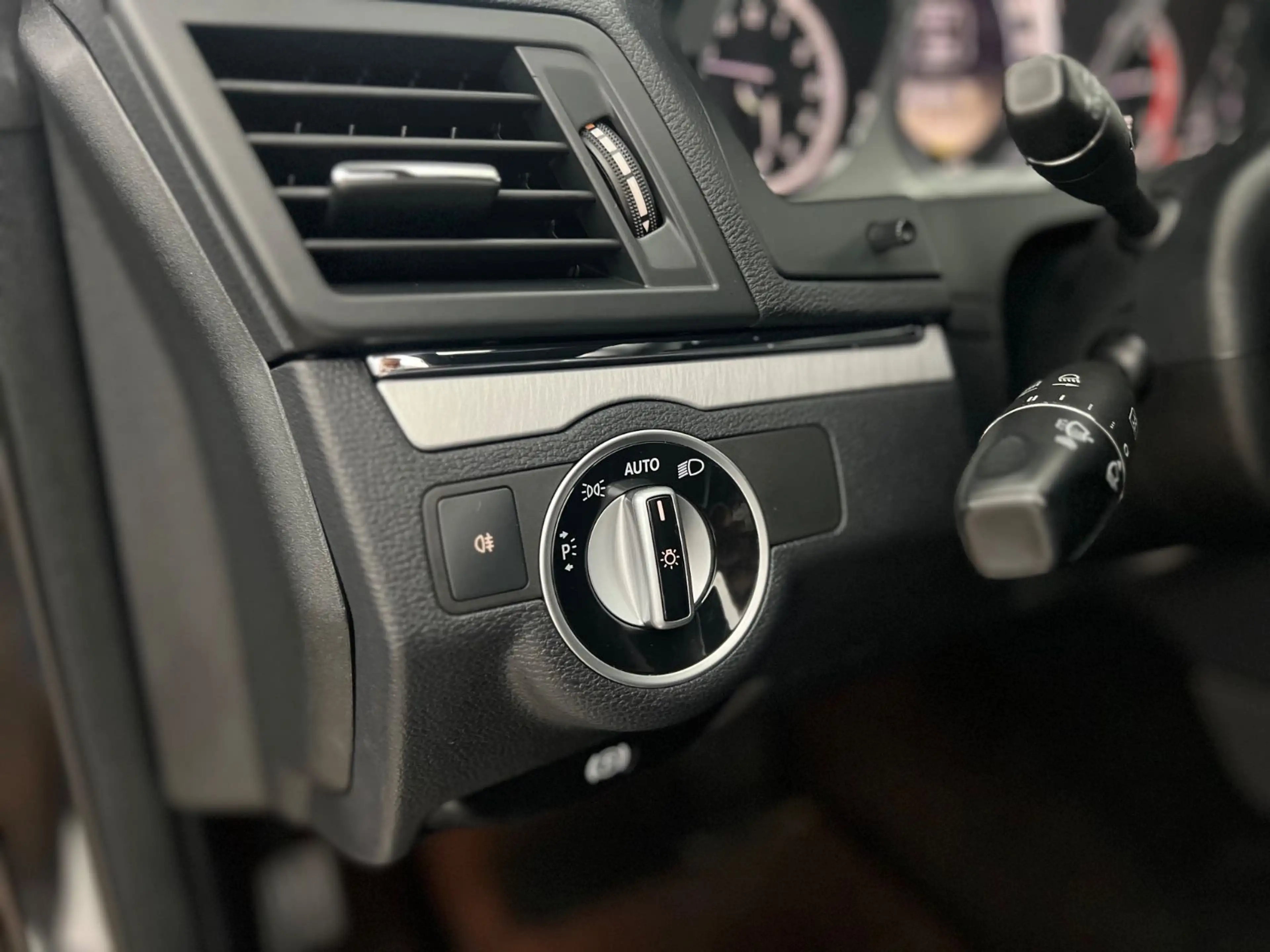 Mercedes-Benz E 250 CDI CABRIO/ RENTNER/ GARANTIE//NUR 76.tKM/ — photo 15