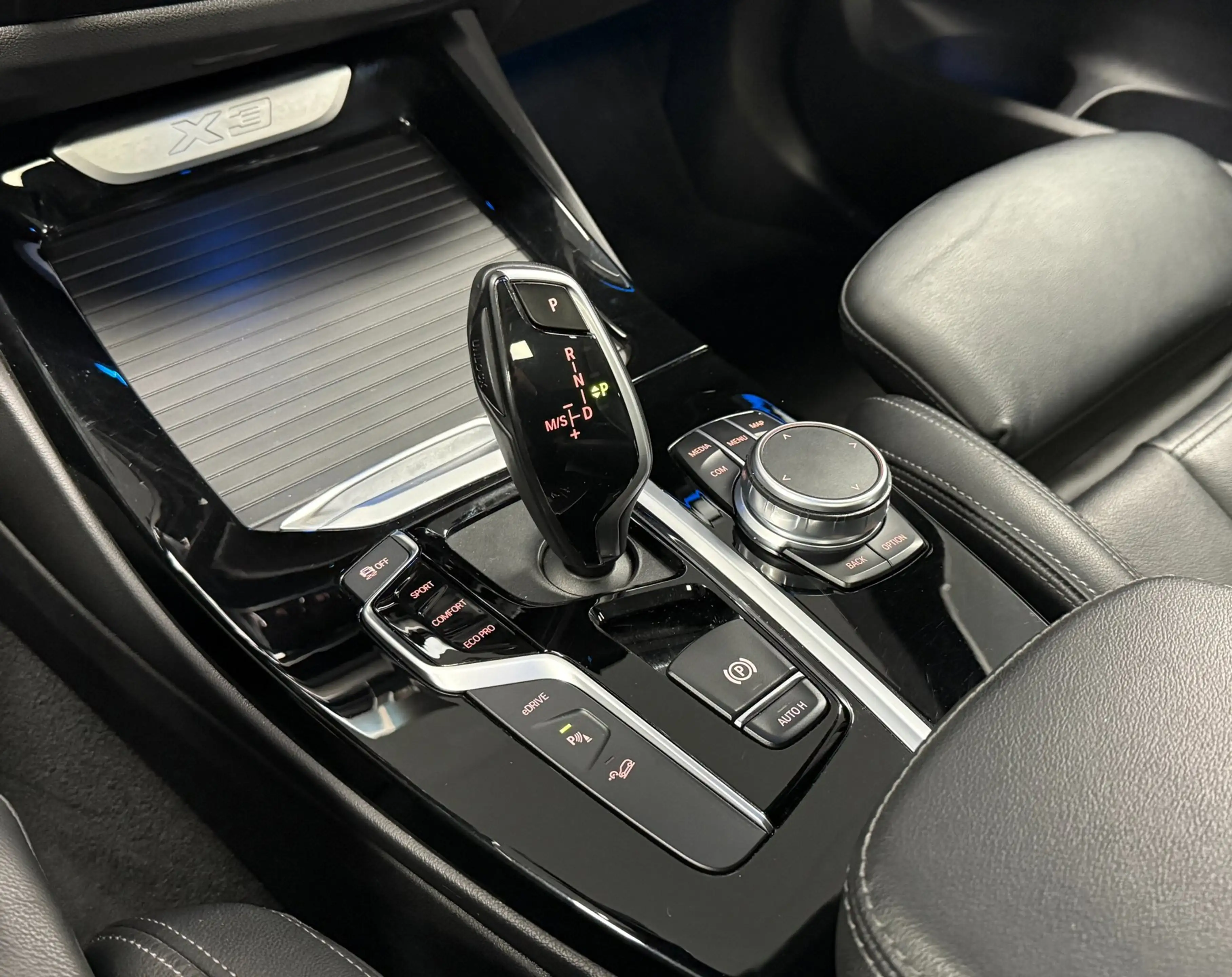 BMW X3 XDrive30e High Executive M-Sport*Panodak*Trekhaak* — photo 6