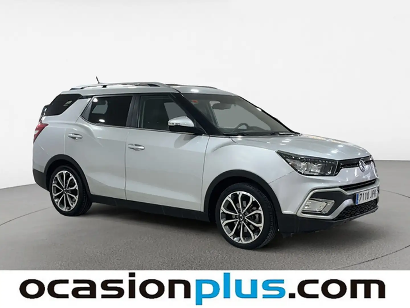 SsangYong XLV D16 Limited 4x2 Fekete - 2