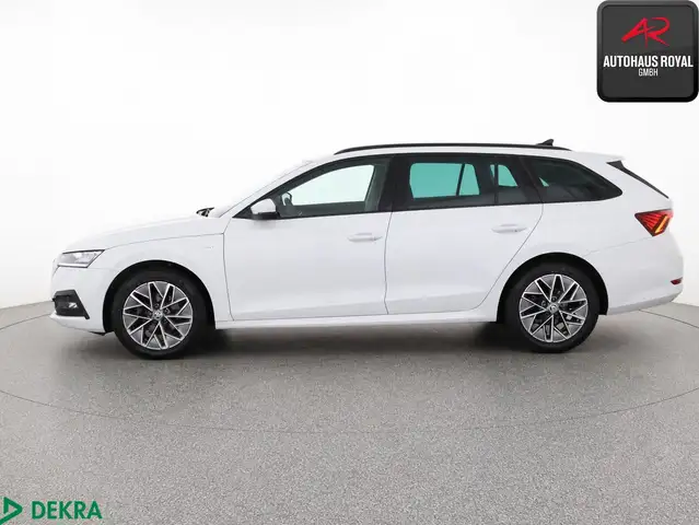 Skoda Octavia view 2