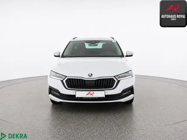 Skoda Octavia view 8