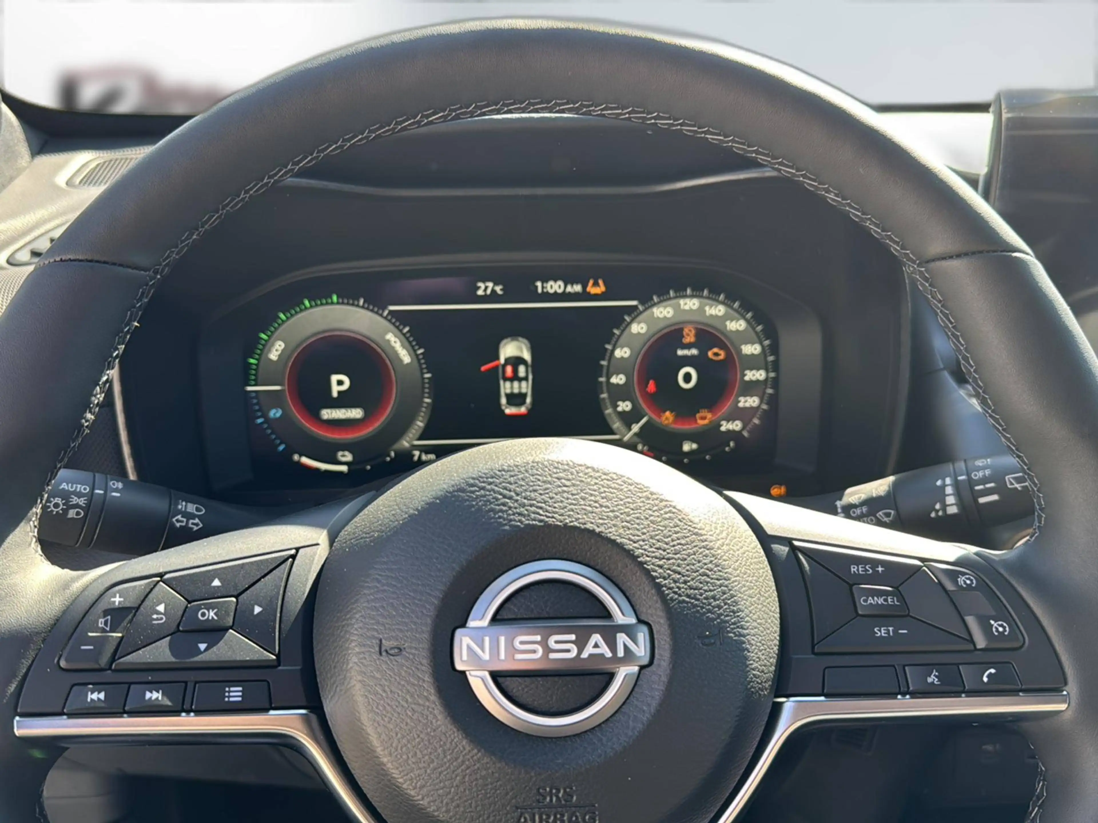Nissan Juke 1.6 N-Connecta Hybrid 4AMT — photo 13